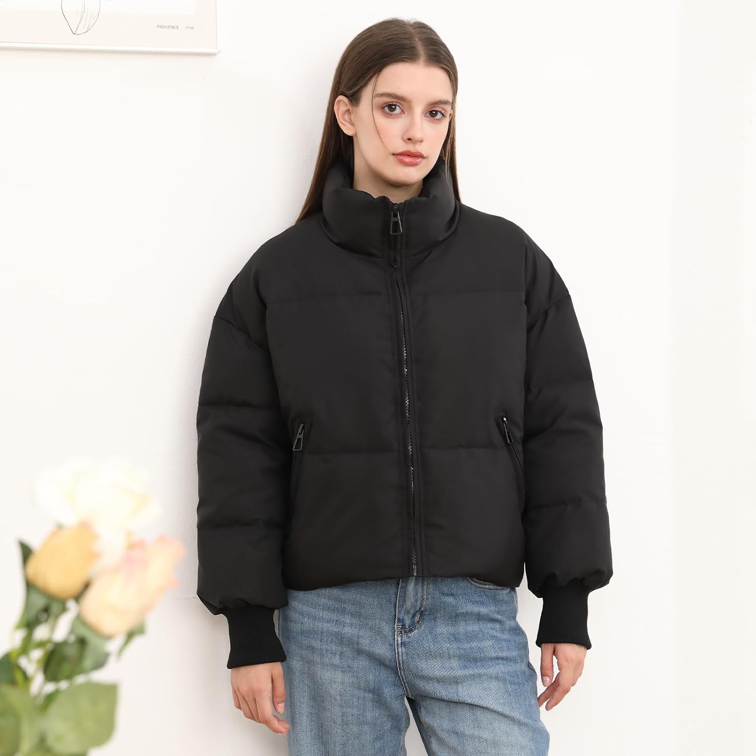 Thumbnail 4 de Cropped Women's Winter Puffer Jacket — Quilted Outerwear
