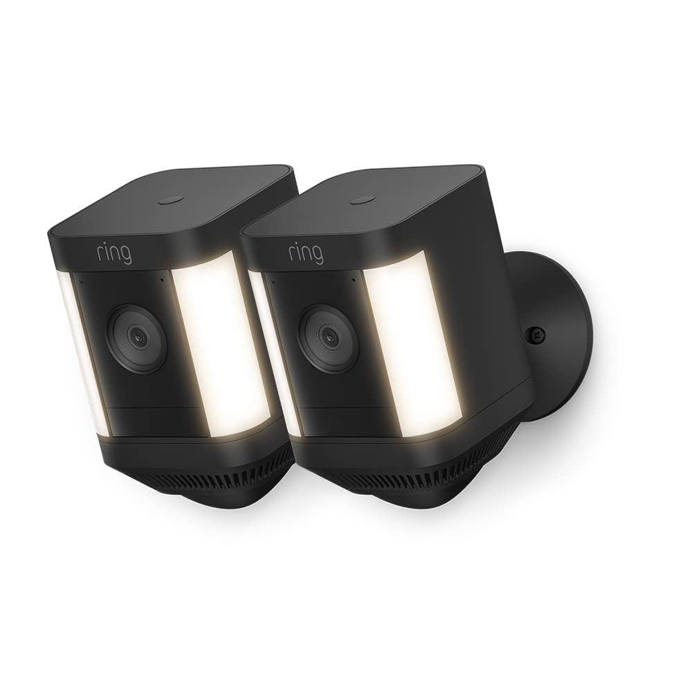Detalle de Ring Spotlight Cam Plus cablata con faretti: videos 1080p, audio bidirezionale e sirena integrata
