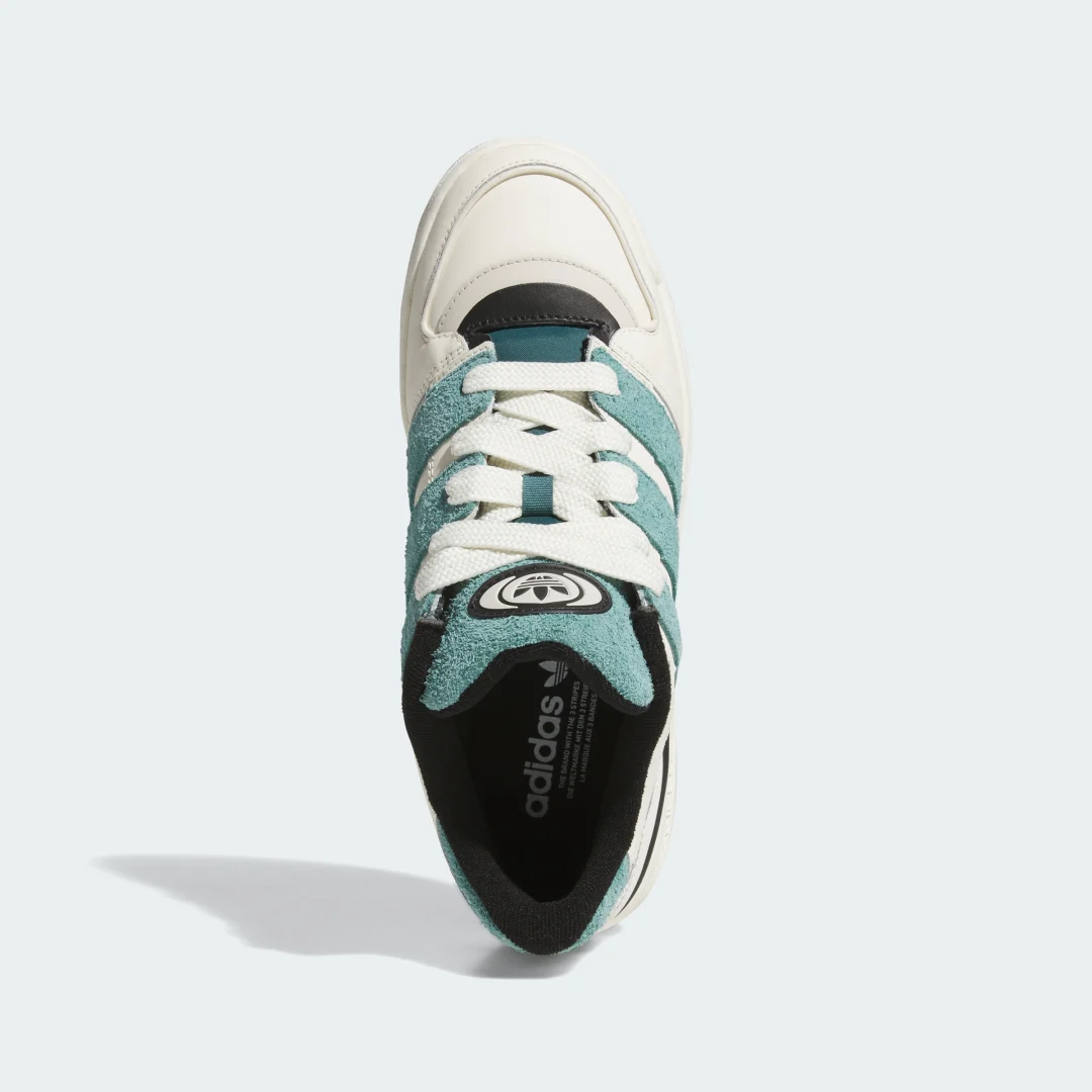 Detalle 2 de Adidas Forum2000 blanco: ¿vale la pena para tu estilo urbano?