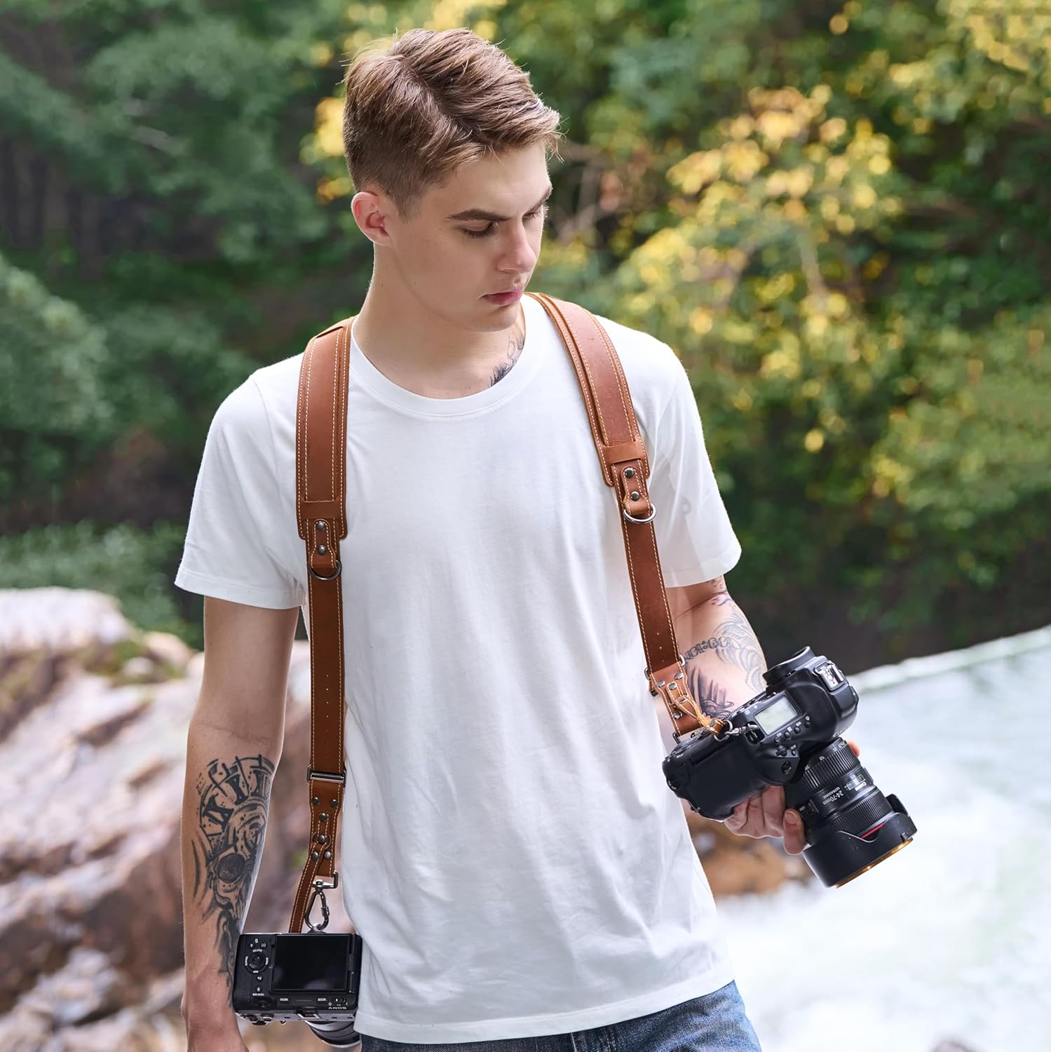 Thumbnail 3 de Padwa Lifestyle Tan Dual Camera Harness Strap 📷