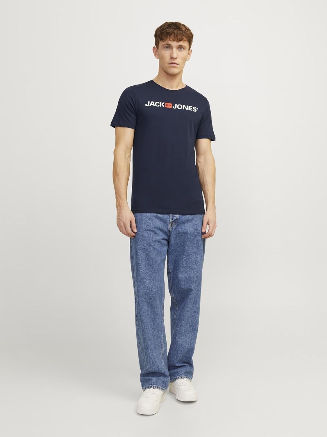 Detalle de JACK & JONES Herren Logo-T-Shirt aus Baumwolle – Basic T-Shirt mit Marken-Logo
