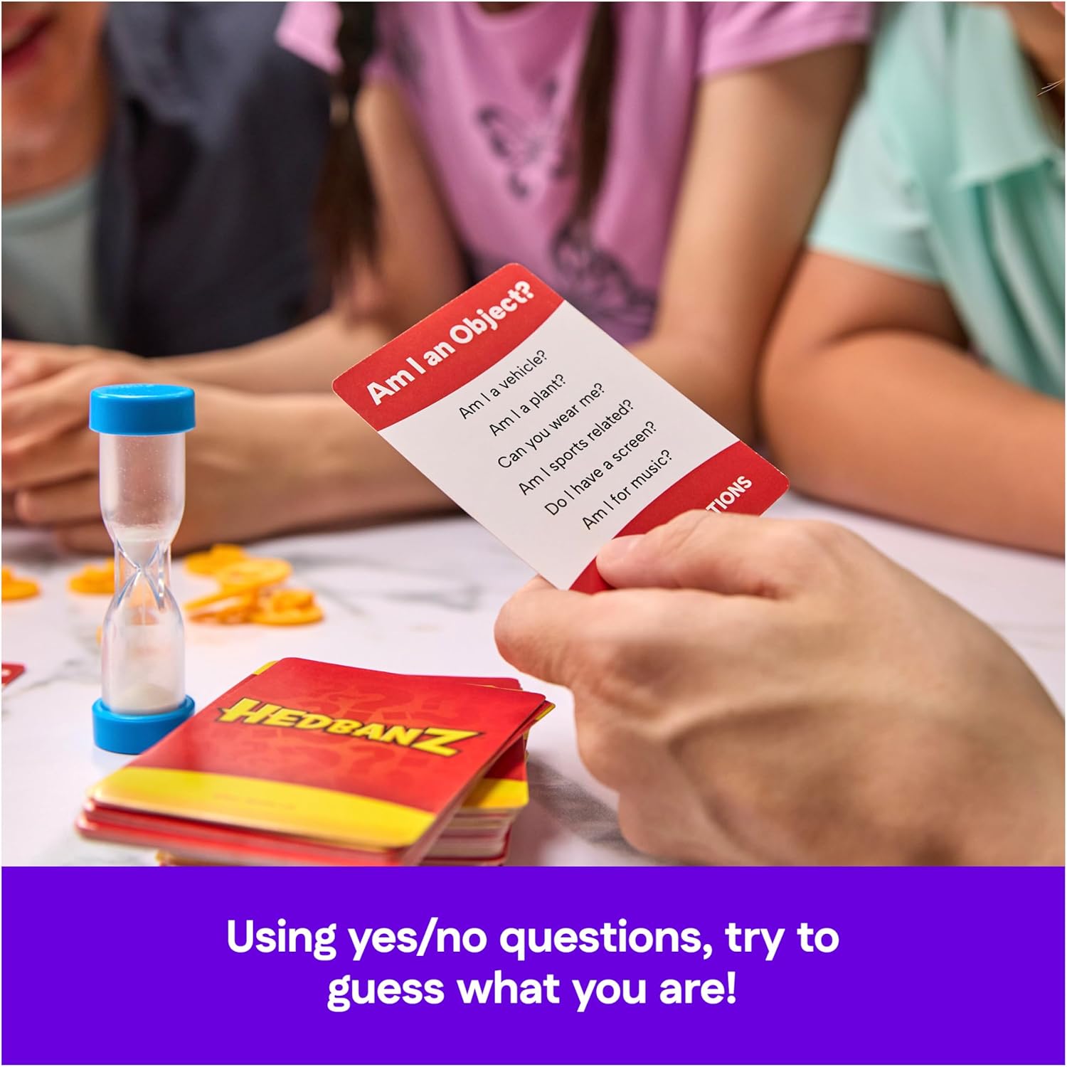 Thumbnail 4 de Spin Master Hedbanz 3rd Edition 2025 69 cards