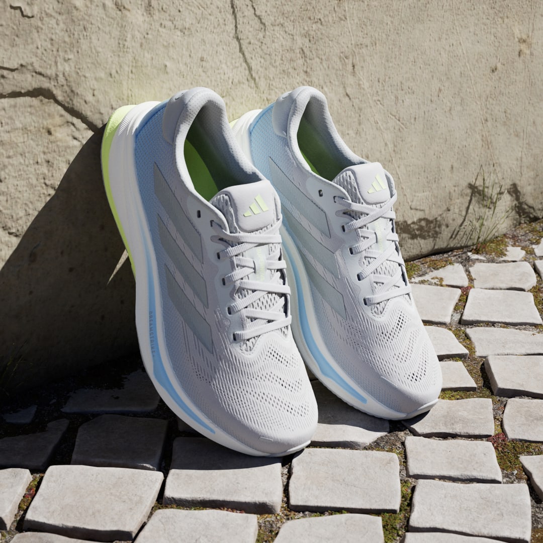 Detalle 2 de Zapatilla Supernova Rise 2 Running de Adidas – versátil y cómoda para entrenos diarios