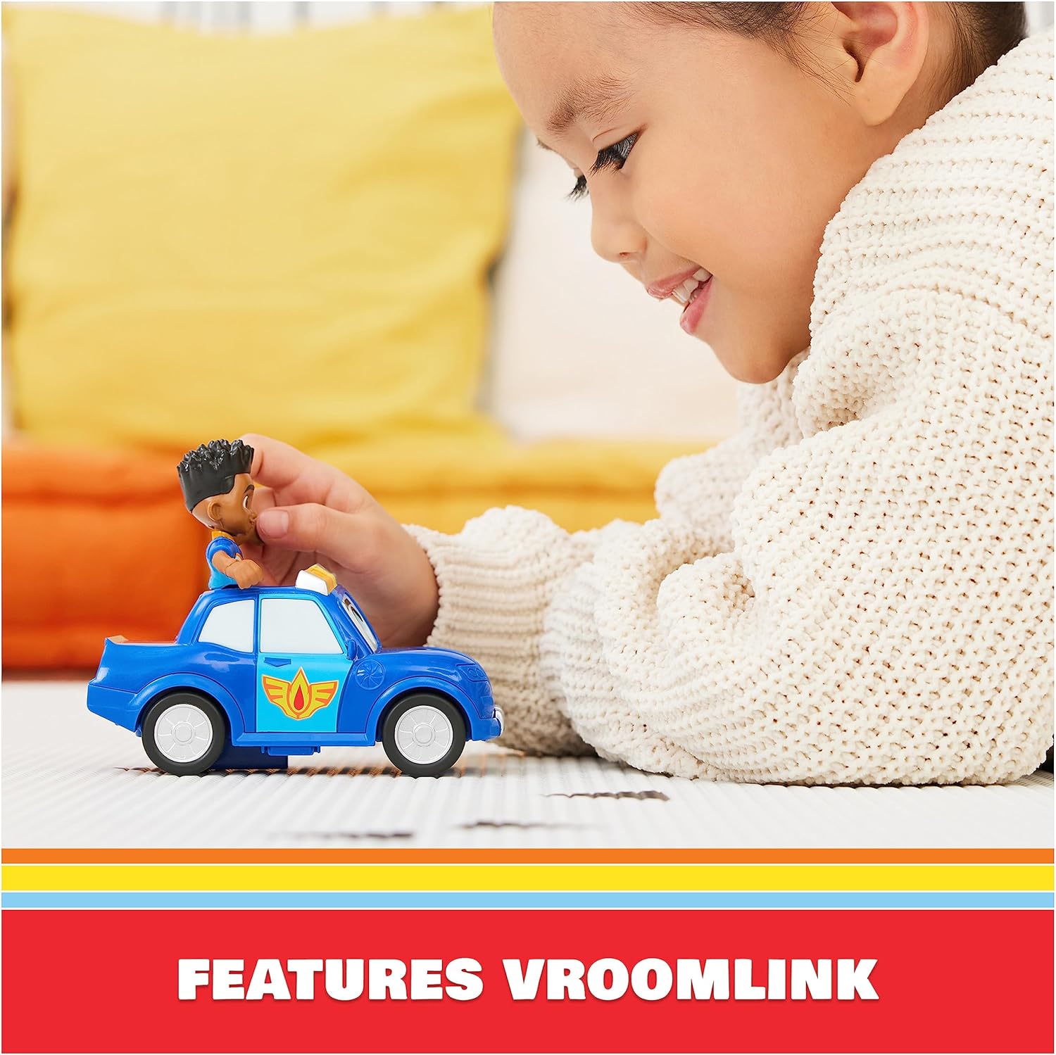 Detalle de Disney Junior Firebuds: Jayden and Piston Action Figure & Police Car Toy