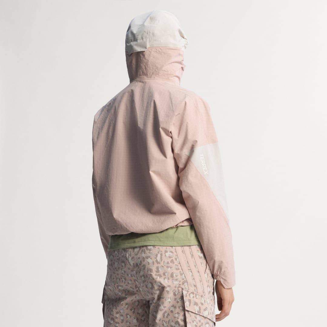 Detalle 2 de Chaqueta Terrex Xploric 2 Layer CLIMAPROOF de Adidas