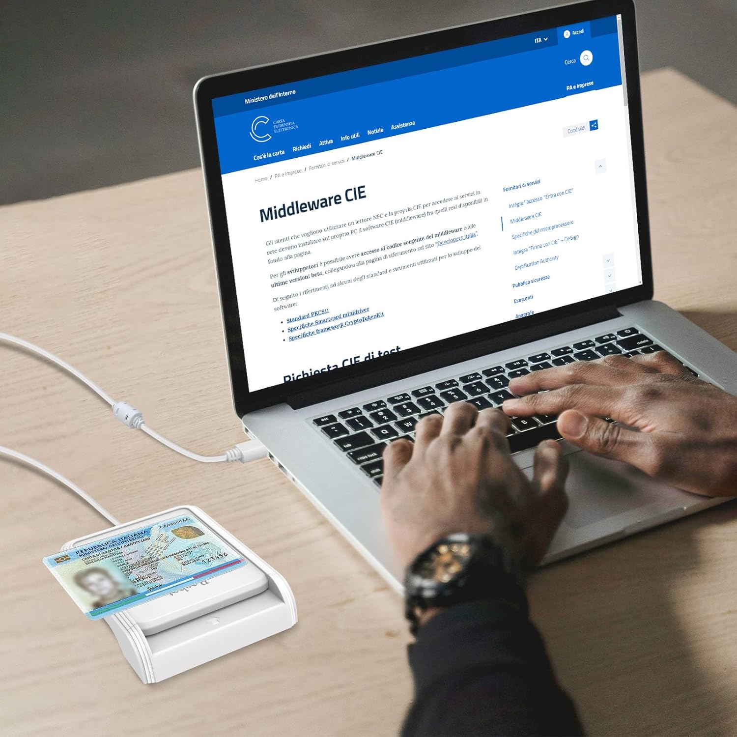 Detalle de Recbot Lettore CIE 3.0: Lettore CIE NFC e Card per firma digitale, compatibile Windows 10/11