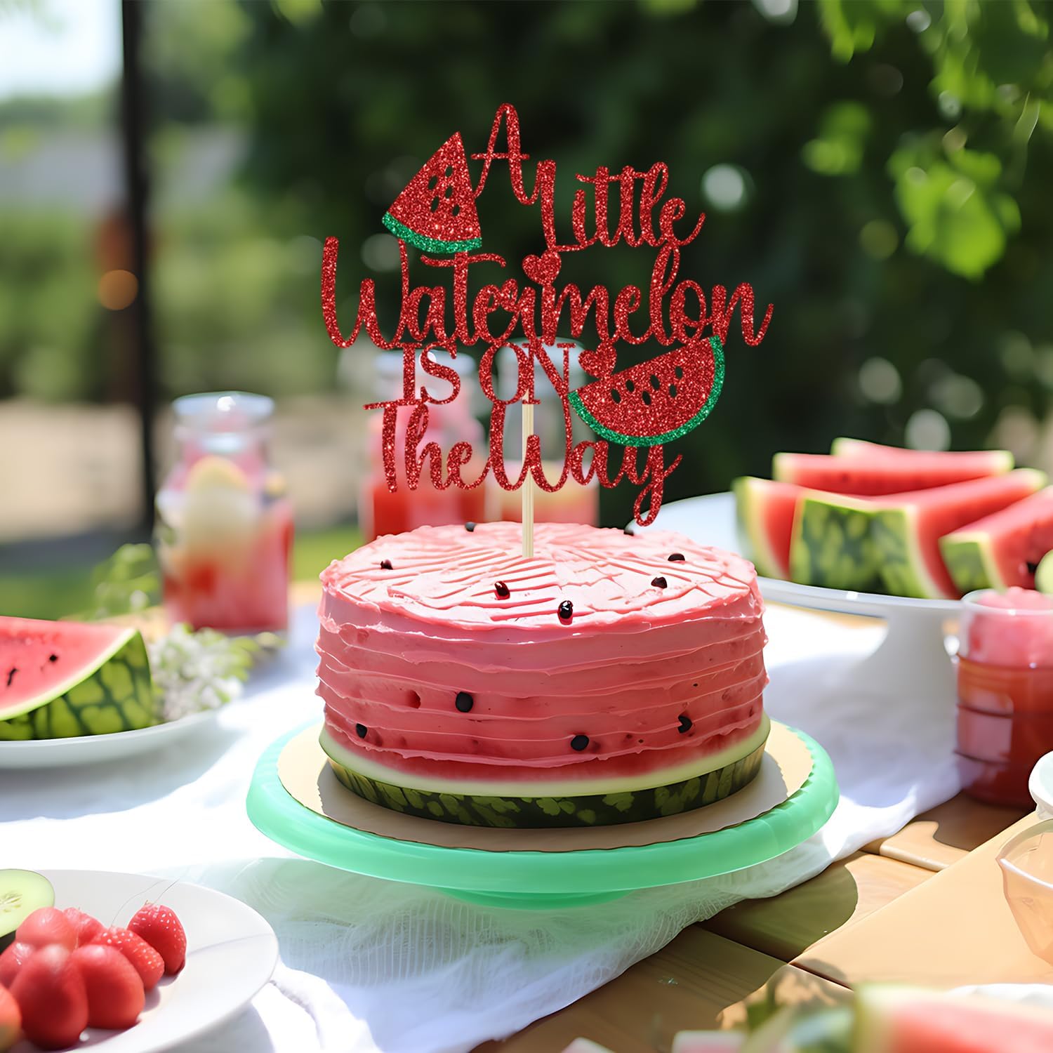 Detalle 2 de Calarjeta A Little Watermelon Is on the Way Cake Topper, Red Glitter Paper, 5.9 x 4.2 Inches