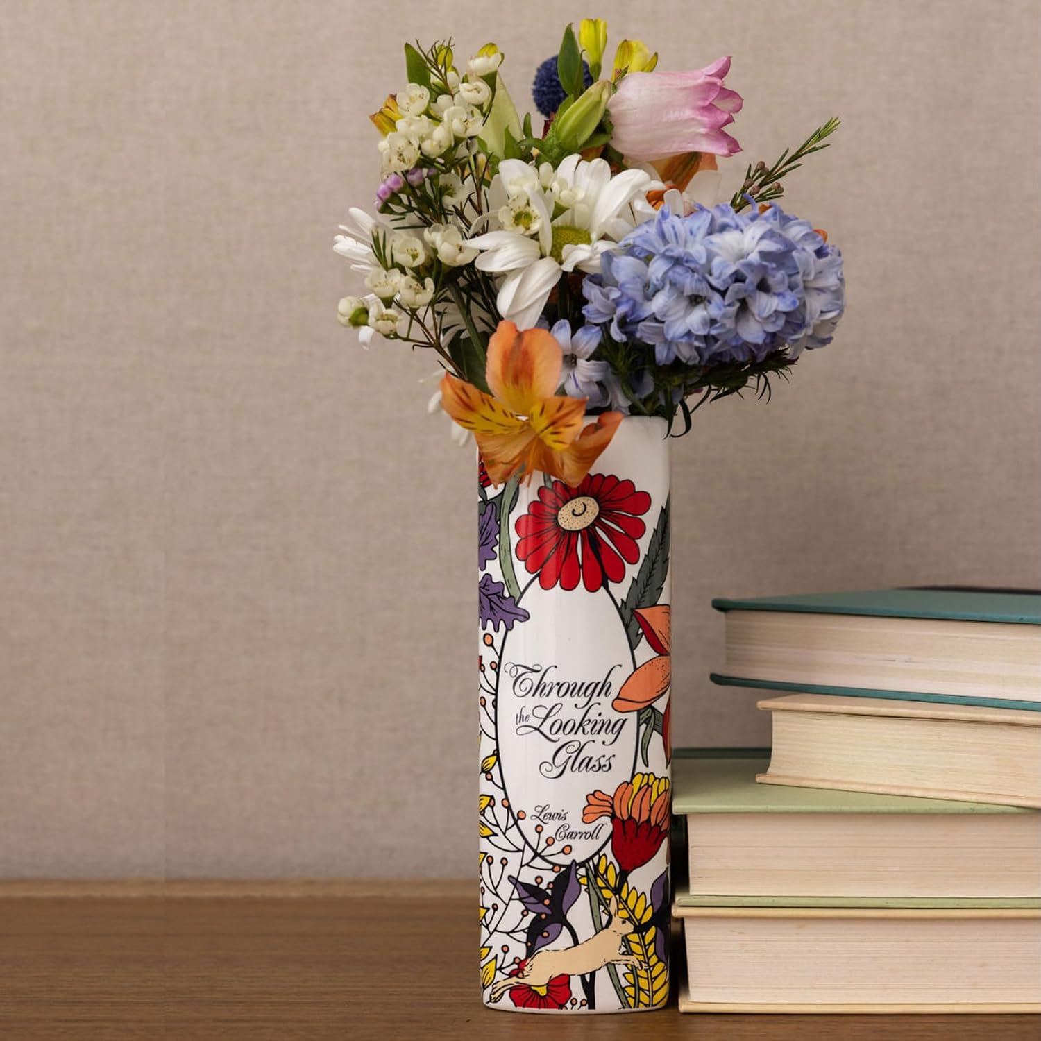 Detalle de STEEL MILL AND CO. SMCBOOKVASE – duży ceramiczny wazon w kształcie książki