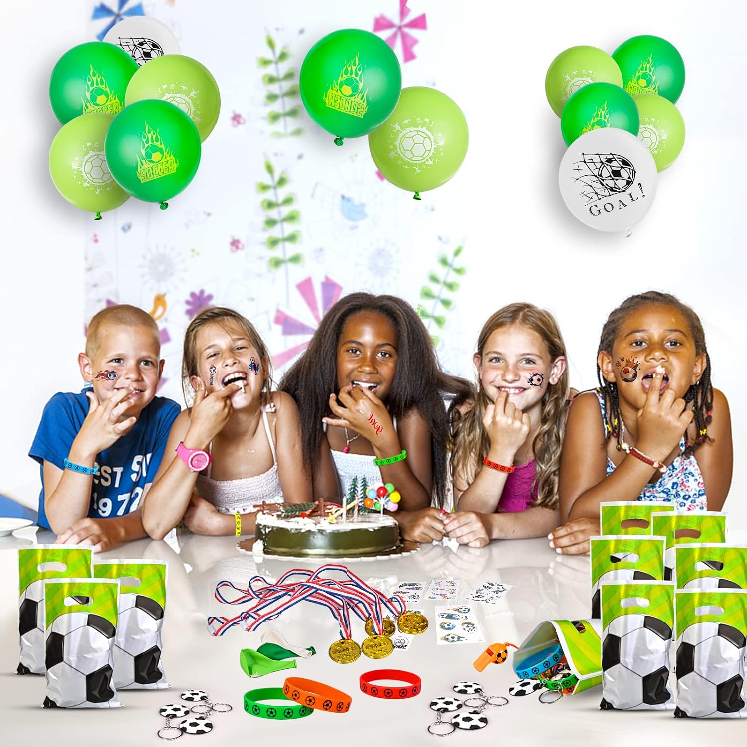 Detalle 2 de GOLDGE 87Pcs Fußball Party Mitgebsel – 87-teiliges Set für Kindergeburtstag und Fan-Feier