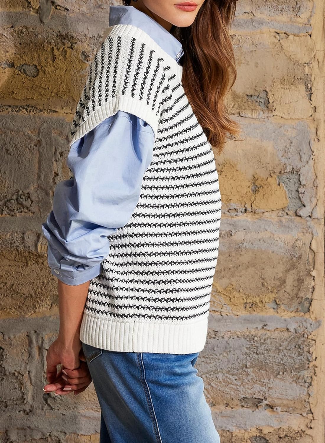 Thumbnail 2 de EVALESS Women’s Striped Sweater Vest Tank Top (Round Neck, Cap Sleeve)