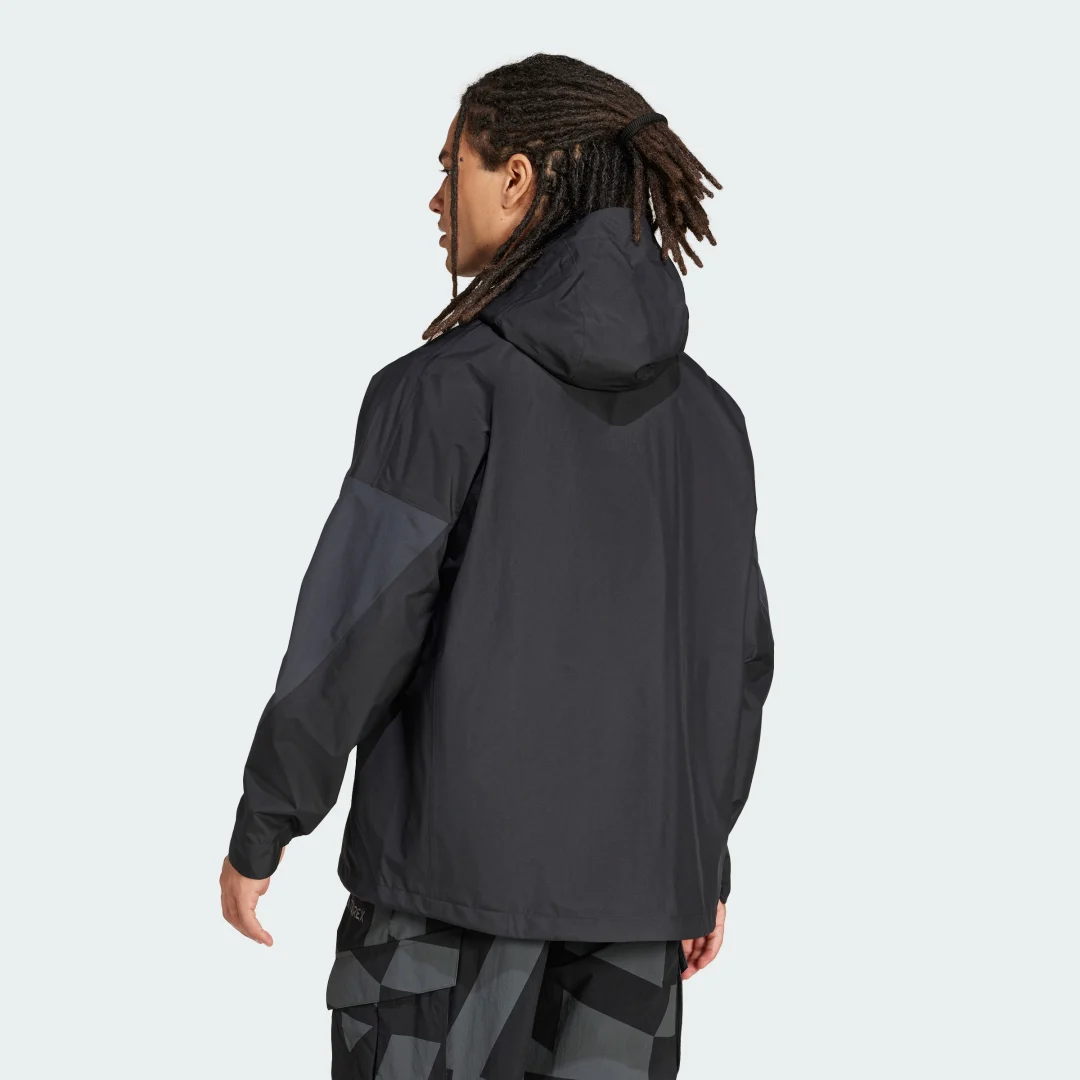 Thumbnail 1 de Anorak Terrex Xploric 2.5L Climaproof de Adidas — negro, para Urban Outdoor