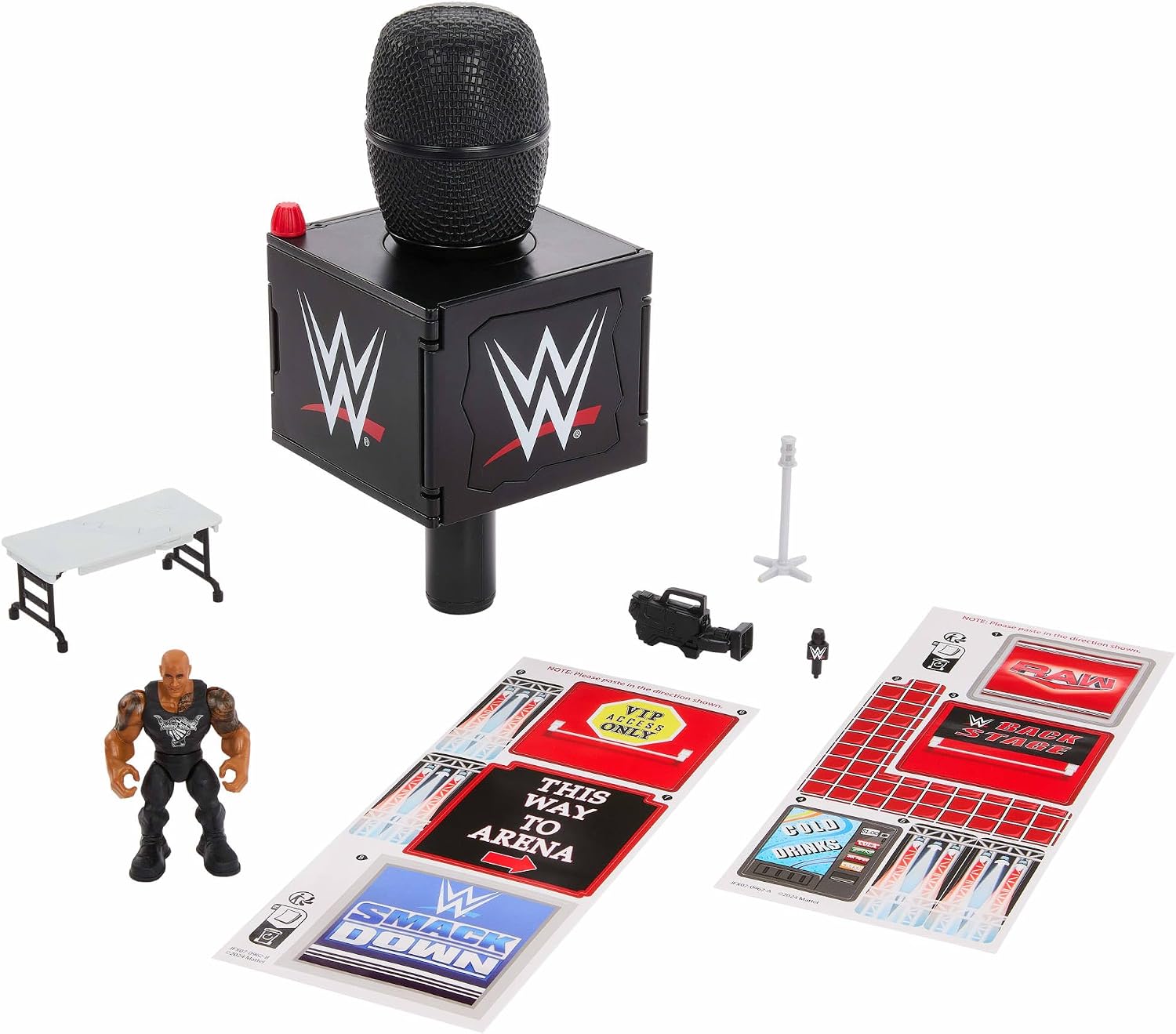 Coffret Microphone Boss Final Knuckle Crunchers JFX07 avec figurine articulée The Rock (8 cm) et accessoires WWE