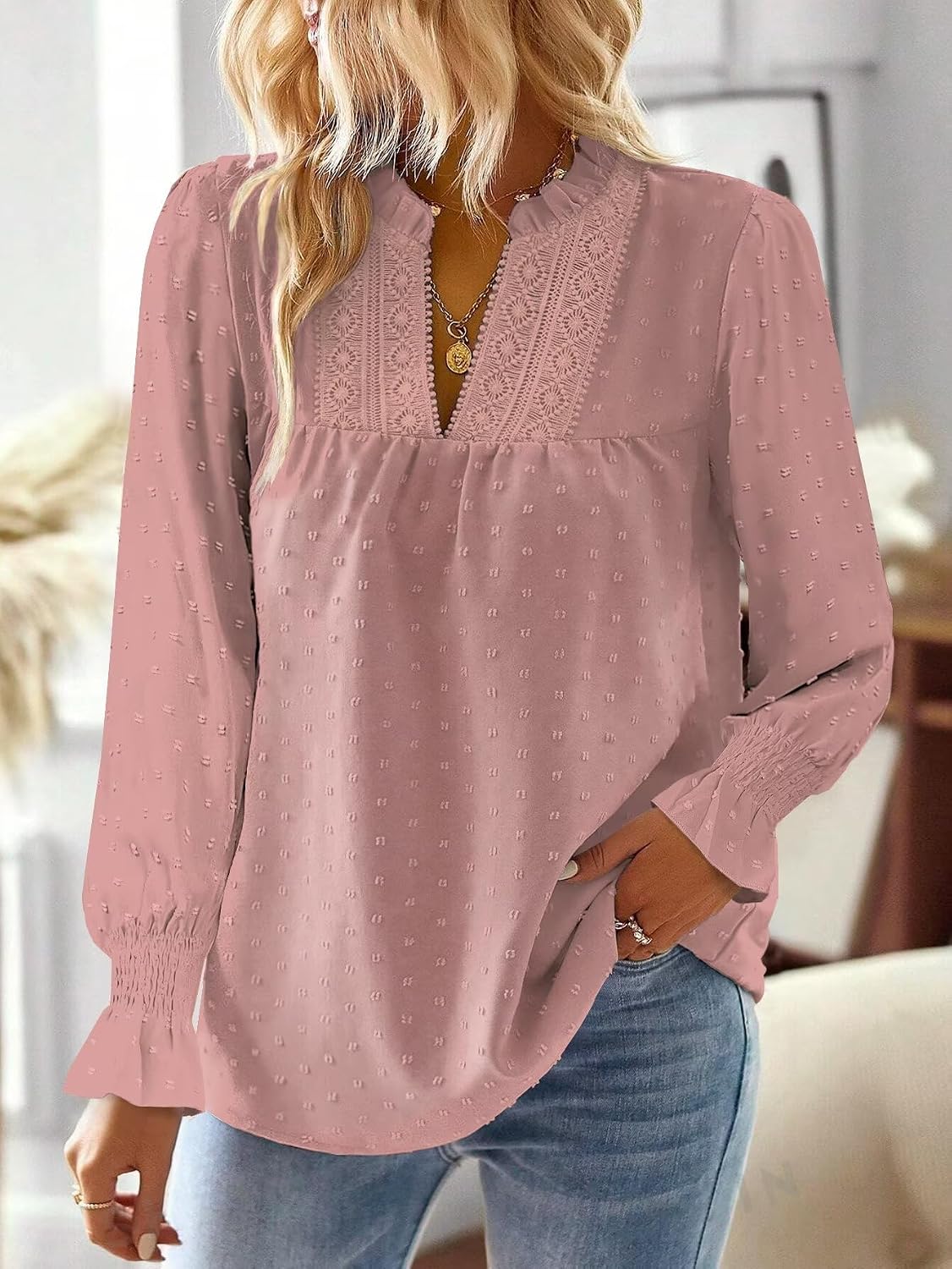 Thumbnail 1 de TUUHAW Blouse femme bohème à col en V avec dentelle et manches longues