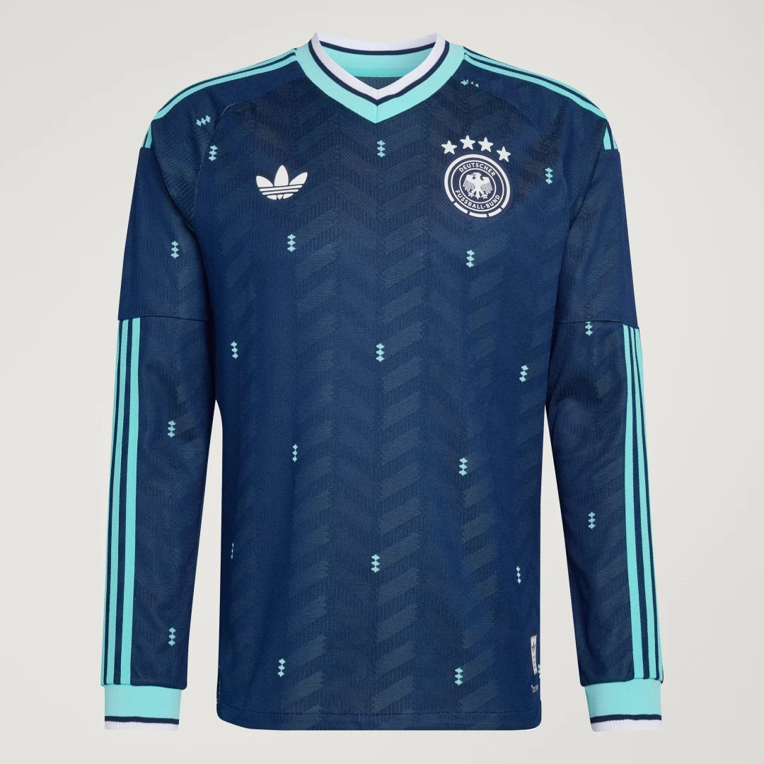 Detalle 2 de Camiseta manga larga segunda equipación Alemania 26 Oficial de Adidas