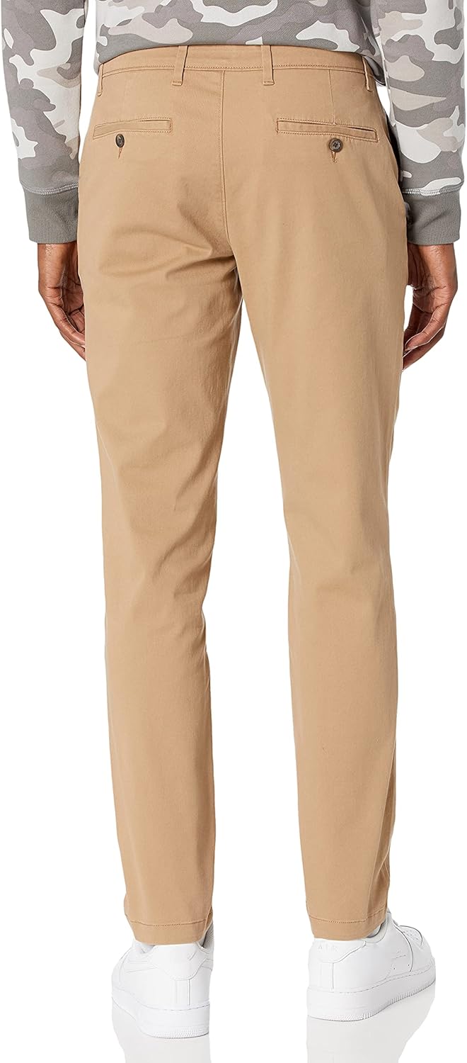 Thumbnail 1 de Amazon Essentials Men’s Skinny-Fit Casual Stretch Chino Trousers in Khaki