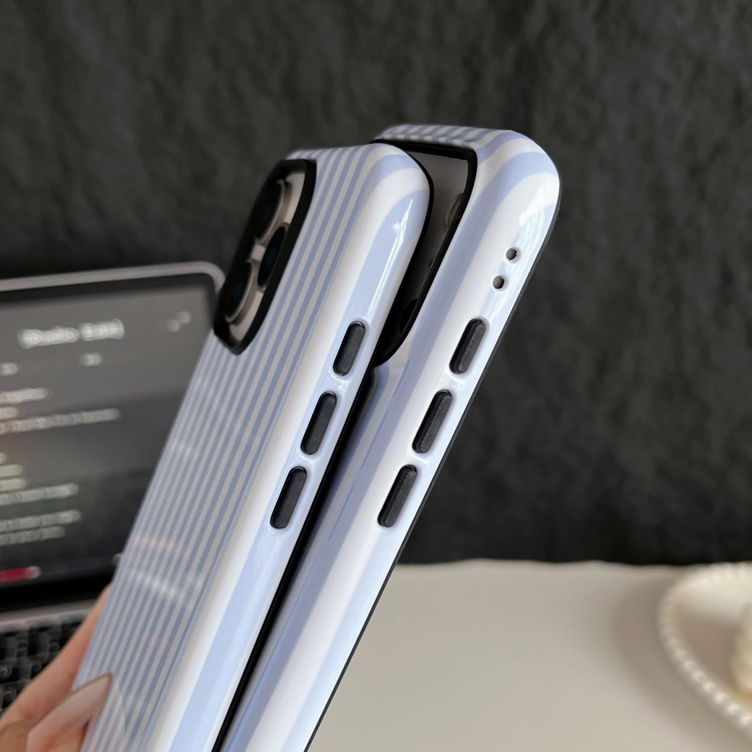 Thumbnail 3 de Longlayss iPhone 17 Pro Stripe Case — Light Blue, Slim Shockproof TPU + PC Cover
