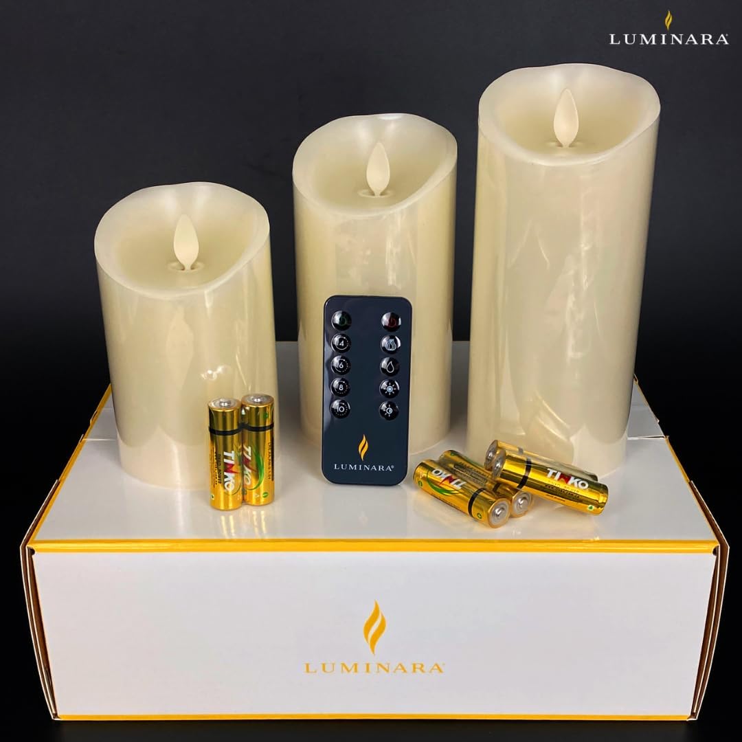 Thumbnail 1 de Luminara set of 3 ivory flame effect real wax LED pillar candles with remote control