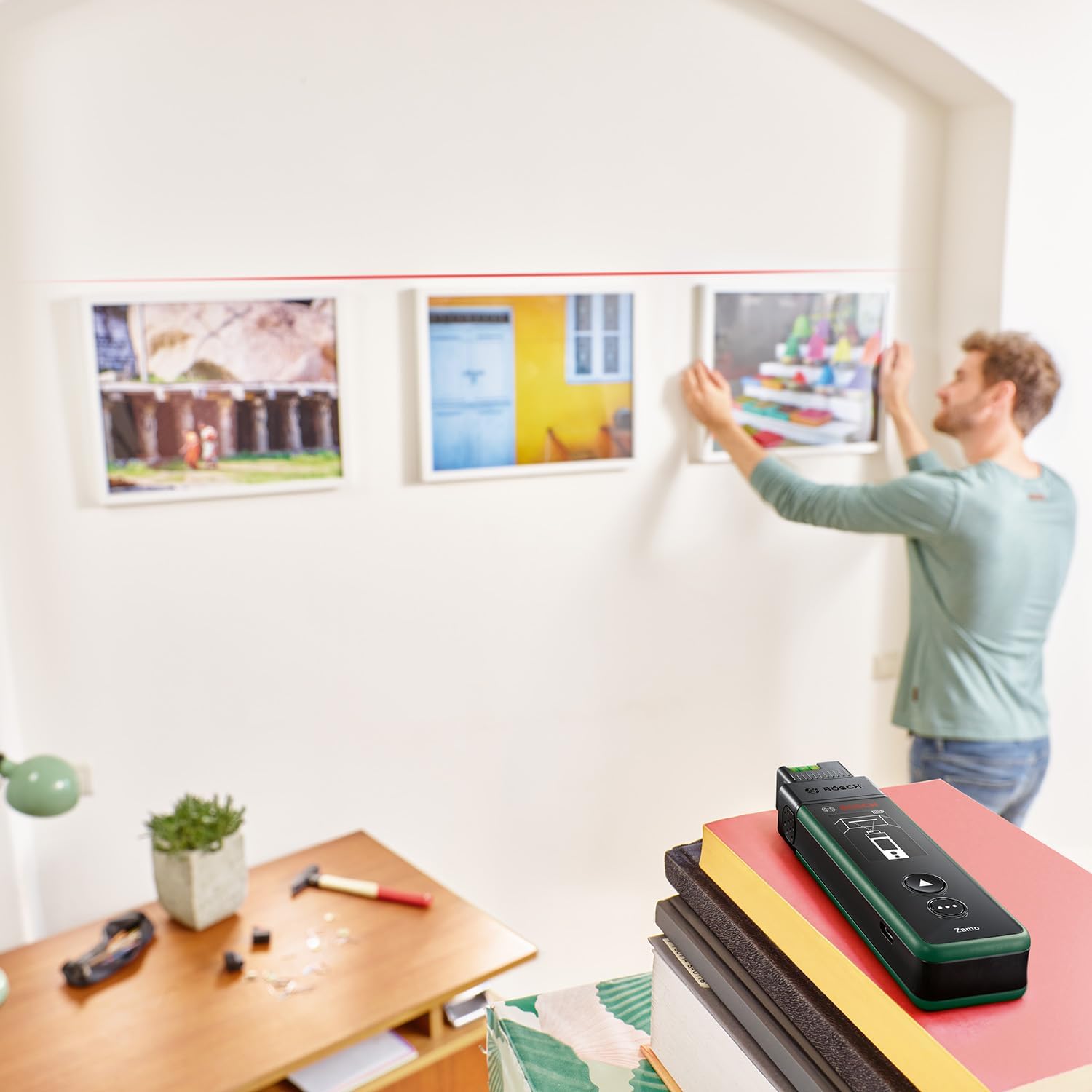 Thumbnail 3 de Bosch Télémètre laser Zamo 4e génération avec 3 adaptateurs (jusqu’à 25 m) et piles rechargeables USB-C