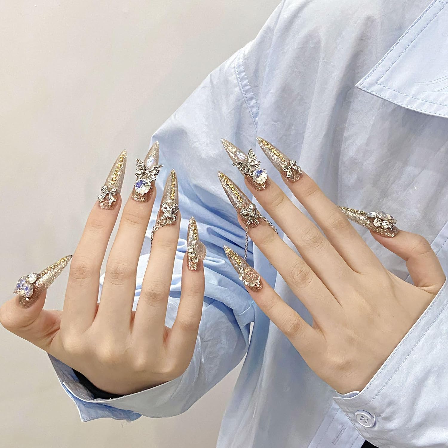 Detalle de Handmade Press-On Nails, Stiletto