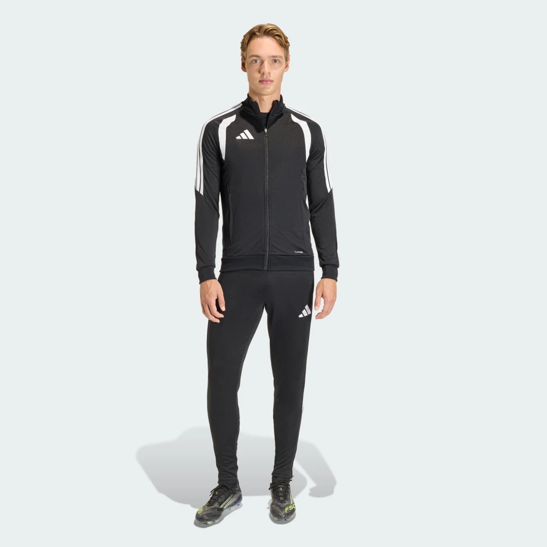 Detalle de Pantalón de entrenamiento Tiro 26 League de Adidas – color negro