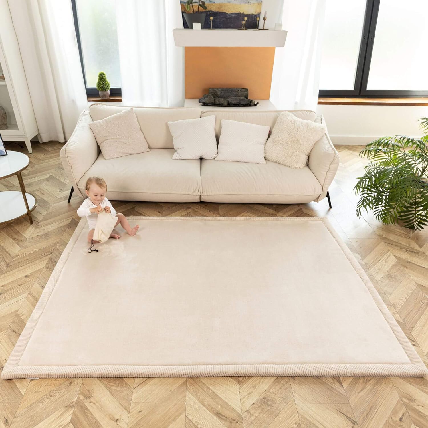 Thumbnail 1 de Hakuna Matte CloudSoft 60" x 80" Beige Coral Velvet Memory Foam Rug Mat (Non-Slip, Water-Resistant)