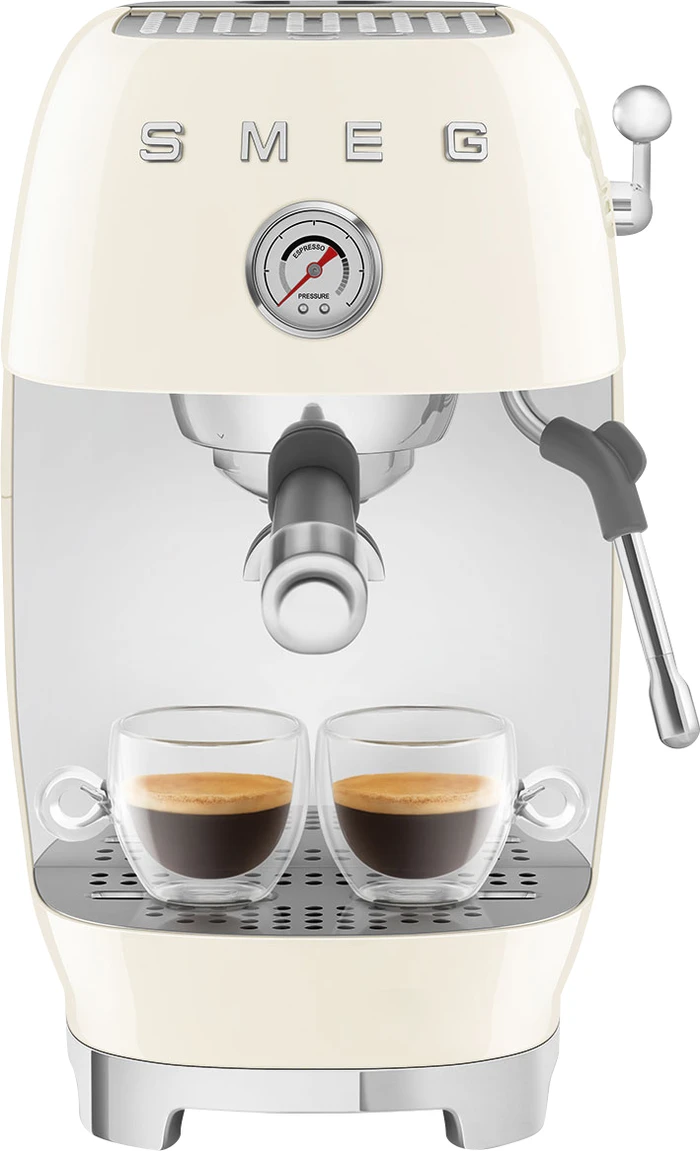 Detalle 2 de Smeg ECF03CREU Creme: Espressomaschine mit Manometer, cremigem Cappuccino und Latte Art