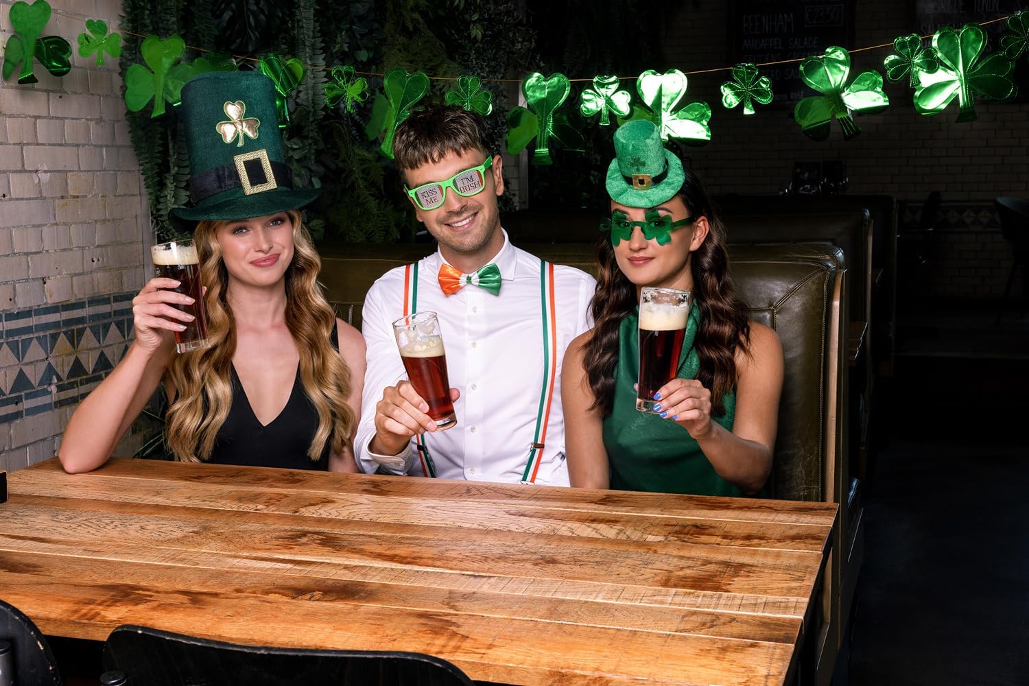 Detalle 2 de Boland 44913 Hut St. Patrick's Day mit Kleeblatt – Zylinderkopfbedeckung für Faschingskostüme