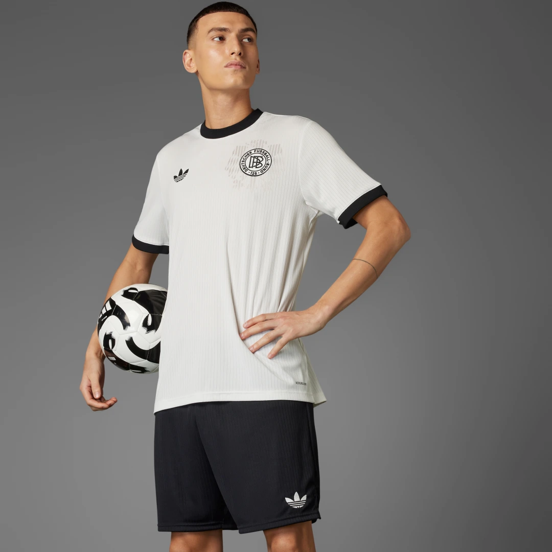 Detalle de Camiseta Alemania Anniversary de Adidas — Blanco