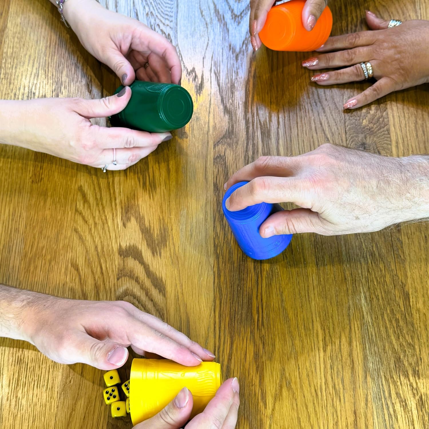 Thumbnail 3 de University Games Perudo game (Age 8+), Blue