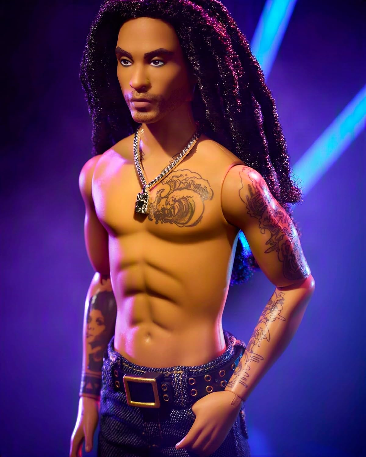 Detalle 2 de Barbie Signature Kenbassadors Lenny Kravitz JBJ43 Collectible Fashion Doll