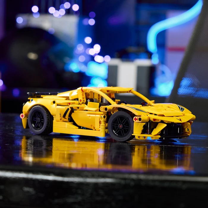 Detalle de LEGO Technic Chevrolet Corvette Stingray 42205 – detailreicher Sportwagen für Sammler
