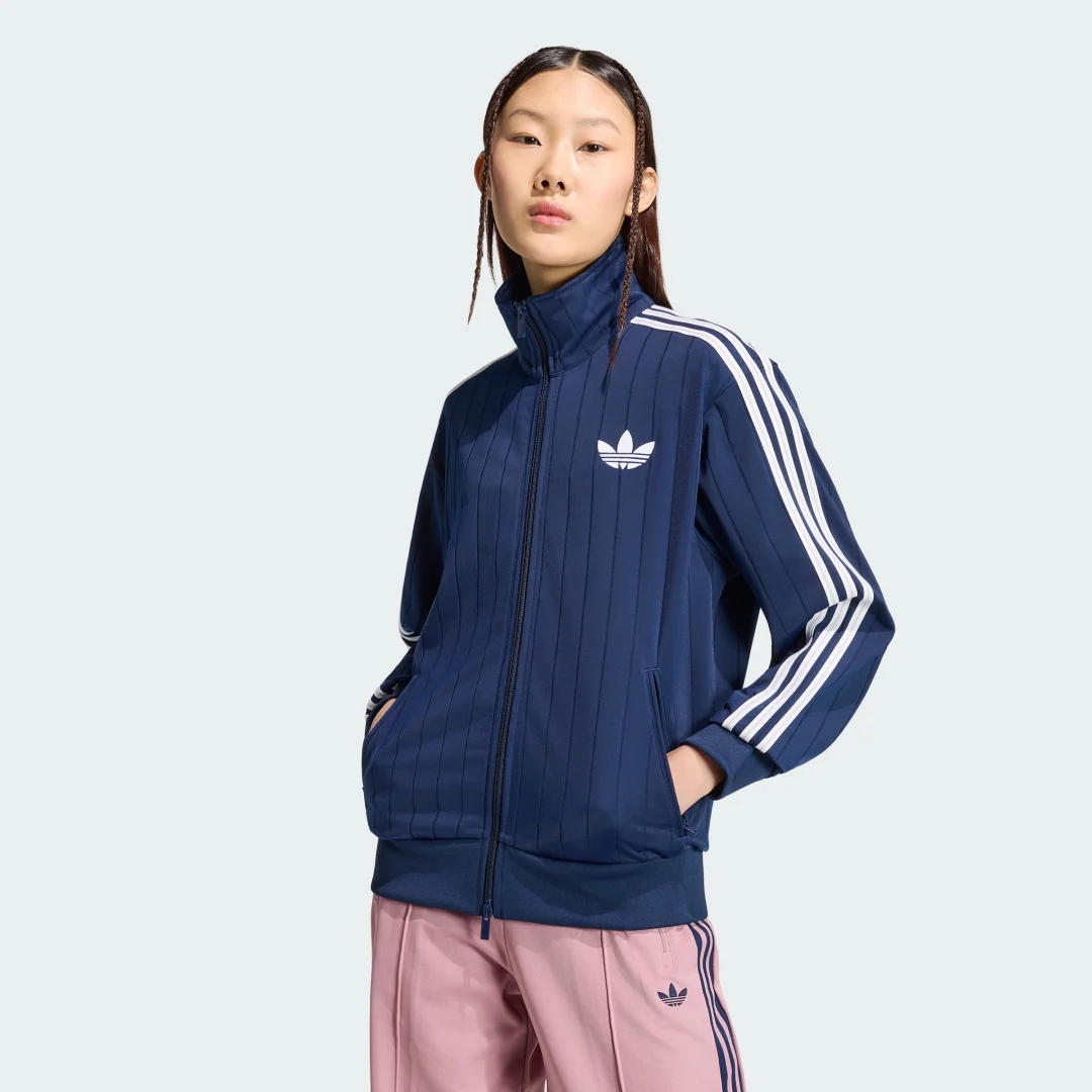 Detalle de Sudadera Pinstripe Firebird de corte holgado – Adidas