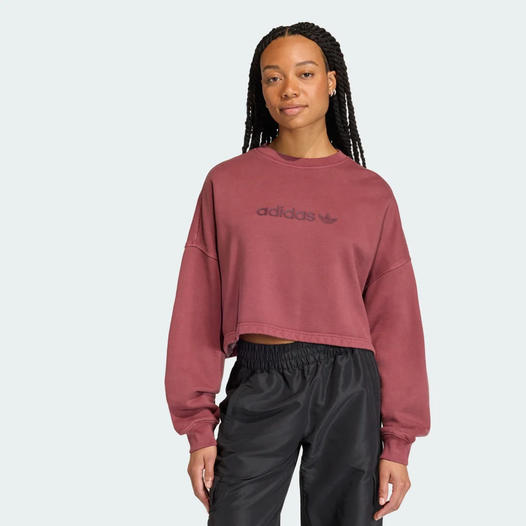 Detalle de SUDADERA CORTA ESSENTIALS LINEAR de Adidas – Burgundy
