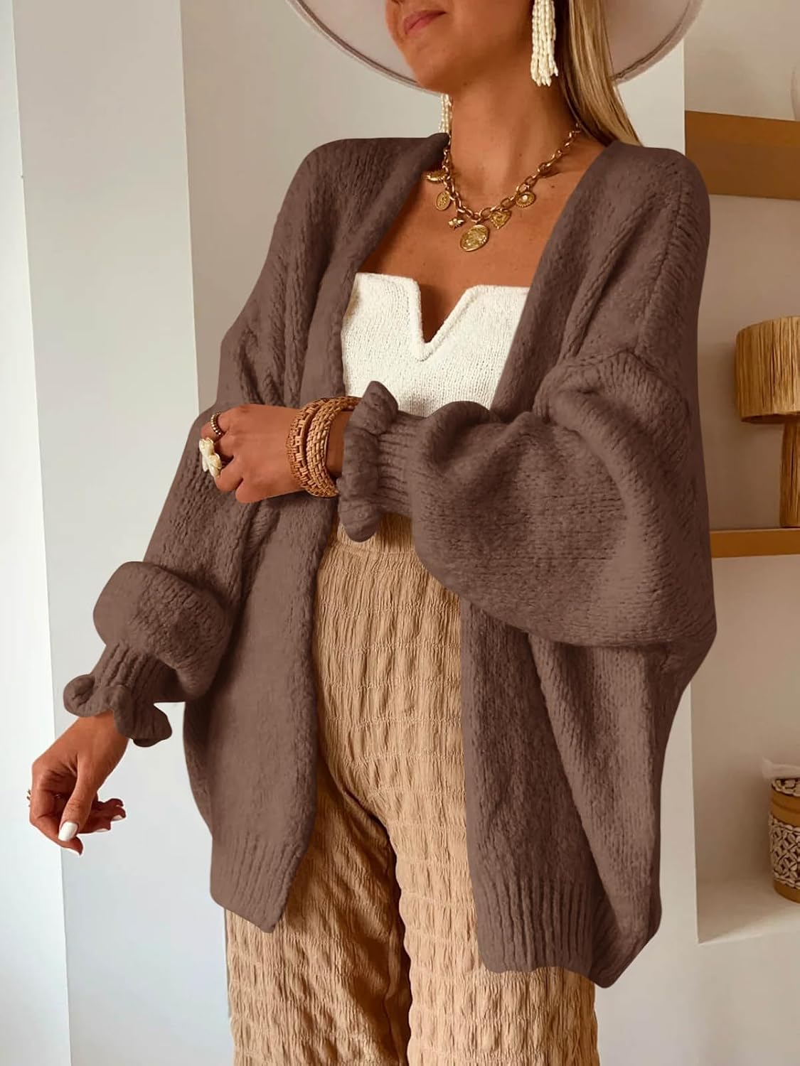 Detalle de Saodimallsu Women's Oversized Cardigan Sweater with Ruffle Lantern Sleeves