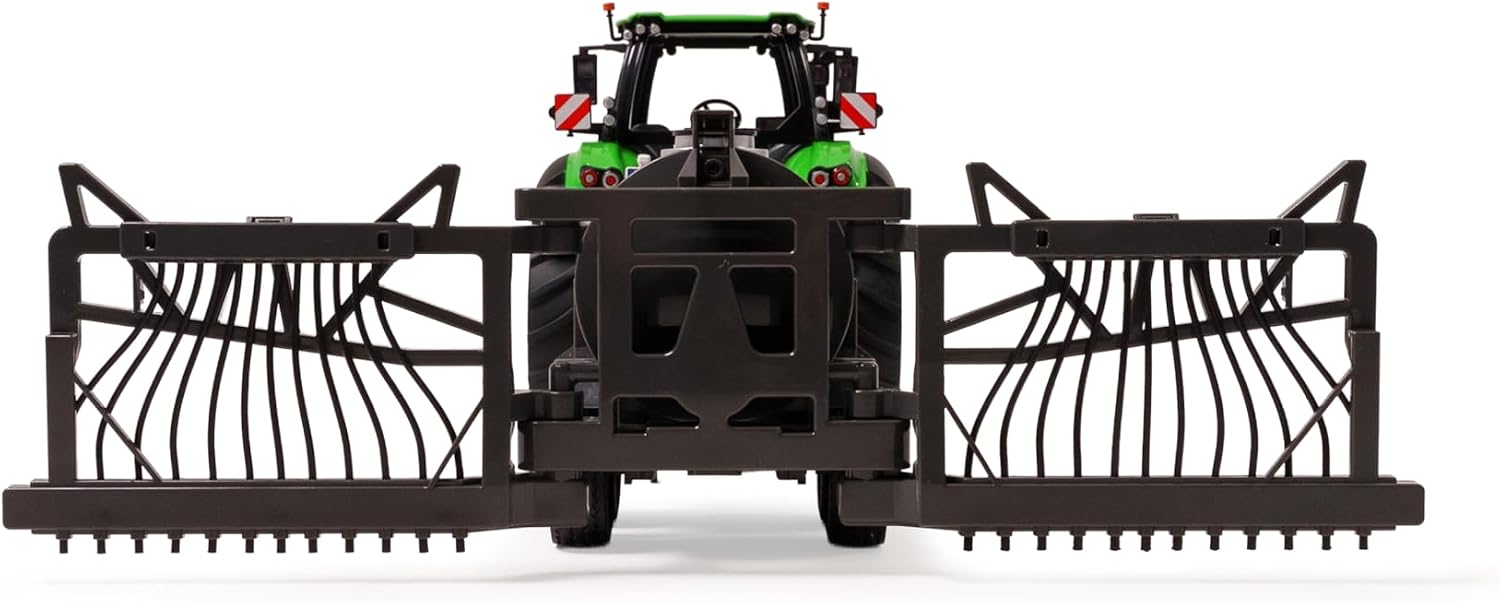 Detalle 2 de Carson Deutz 8280TTV RC 1:16 – ciągnik z przyczepą, światłami i dźwiękiem