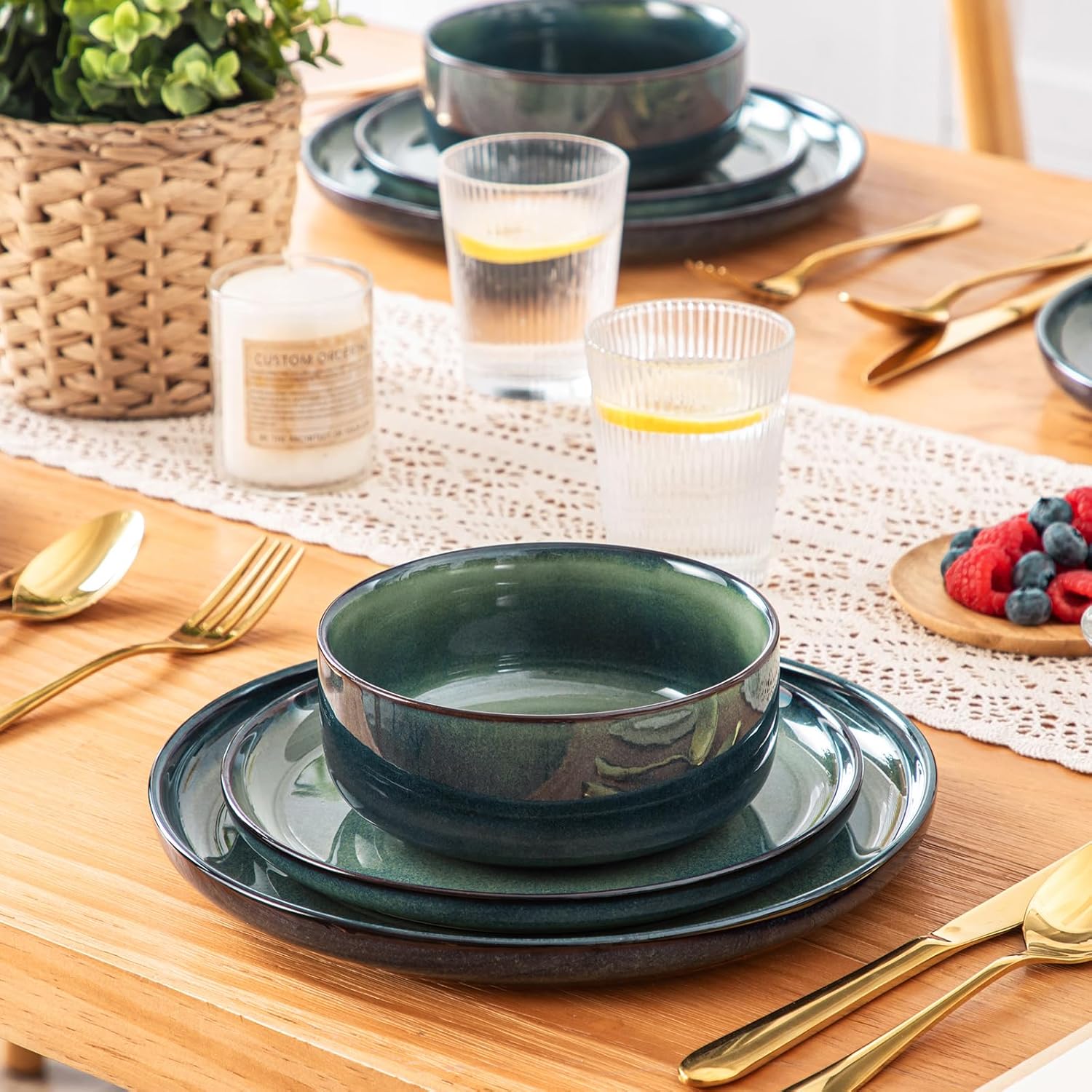 Thumbnail 6 de Vancasso Starry 12-Piece Dinnerware Set for 4 (Green Reactive Glaze)