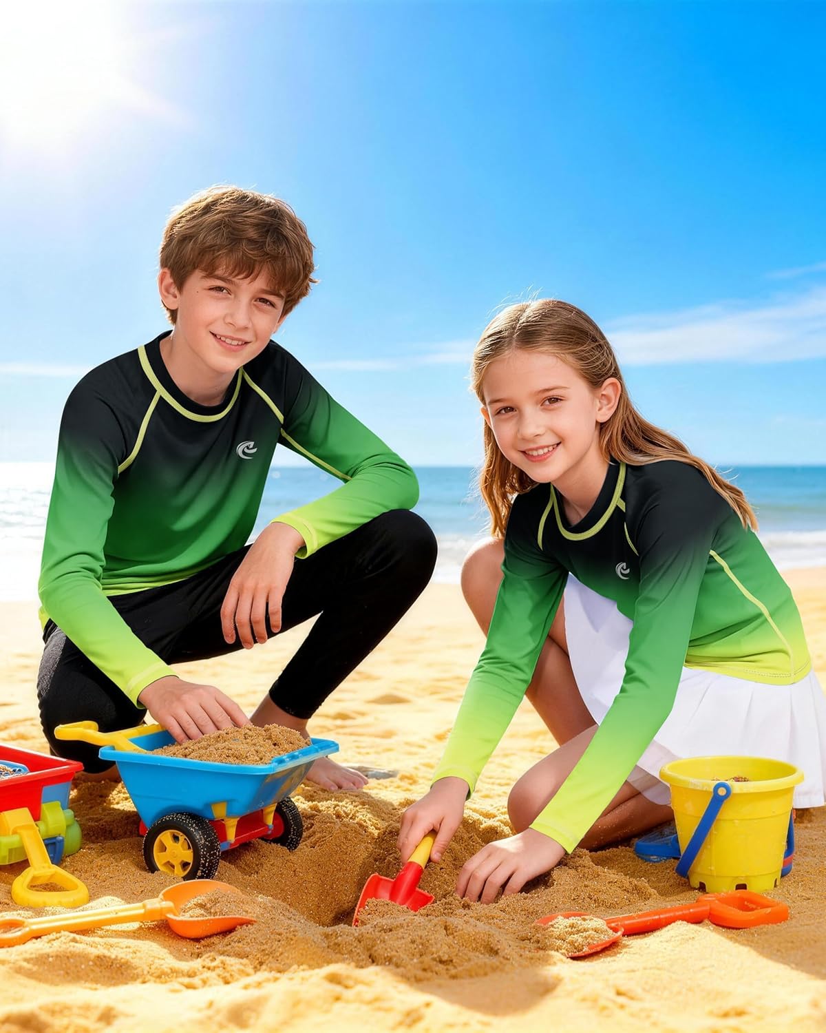 Thumbnail 1 de Boys UPF 50+ Long Sleeve Swim Shirt (1 or 2 Pack) – UV Sun Protection Rash Guard for Youth