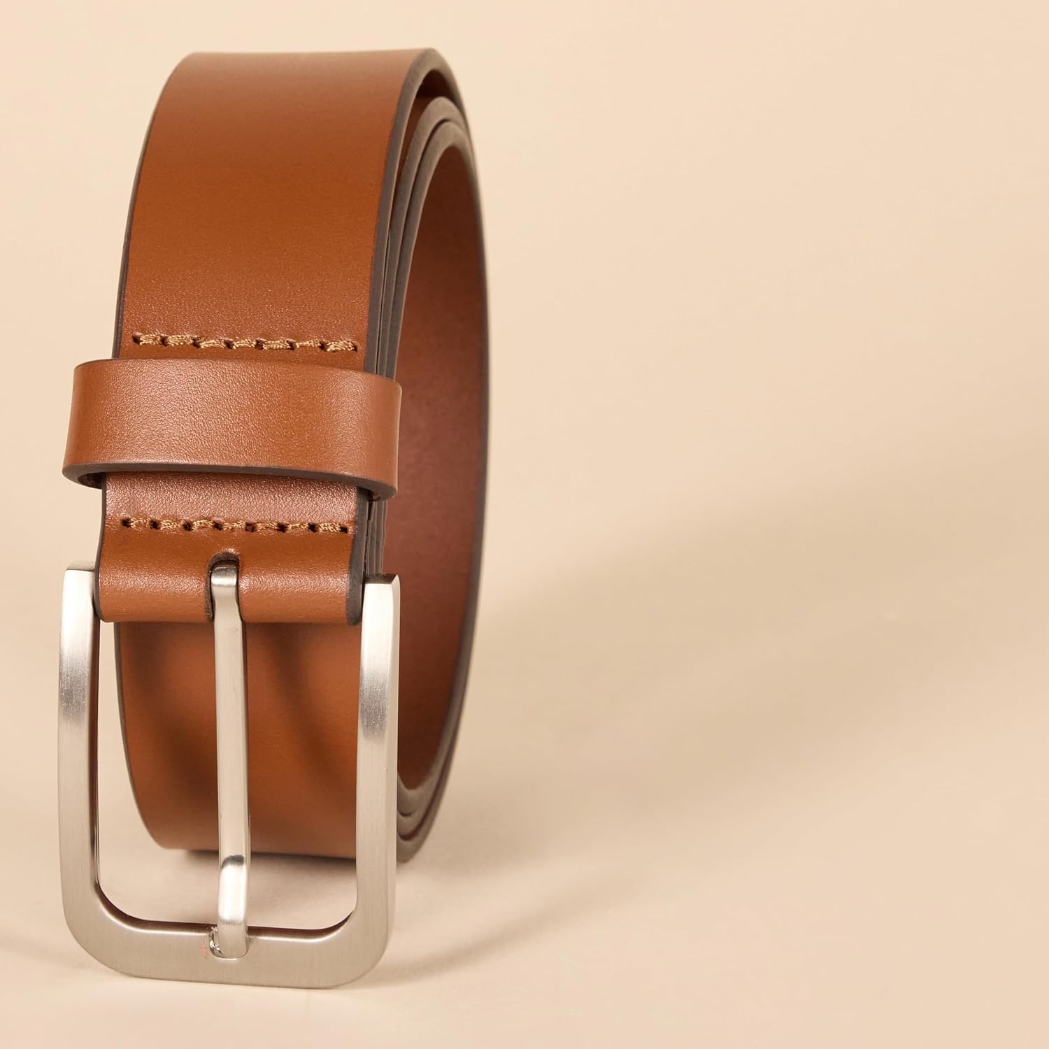 Thumbnail 1 de Amazon Essentials Men's Classic Jean Leather Belt
