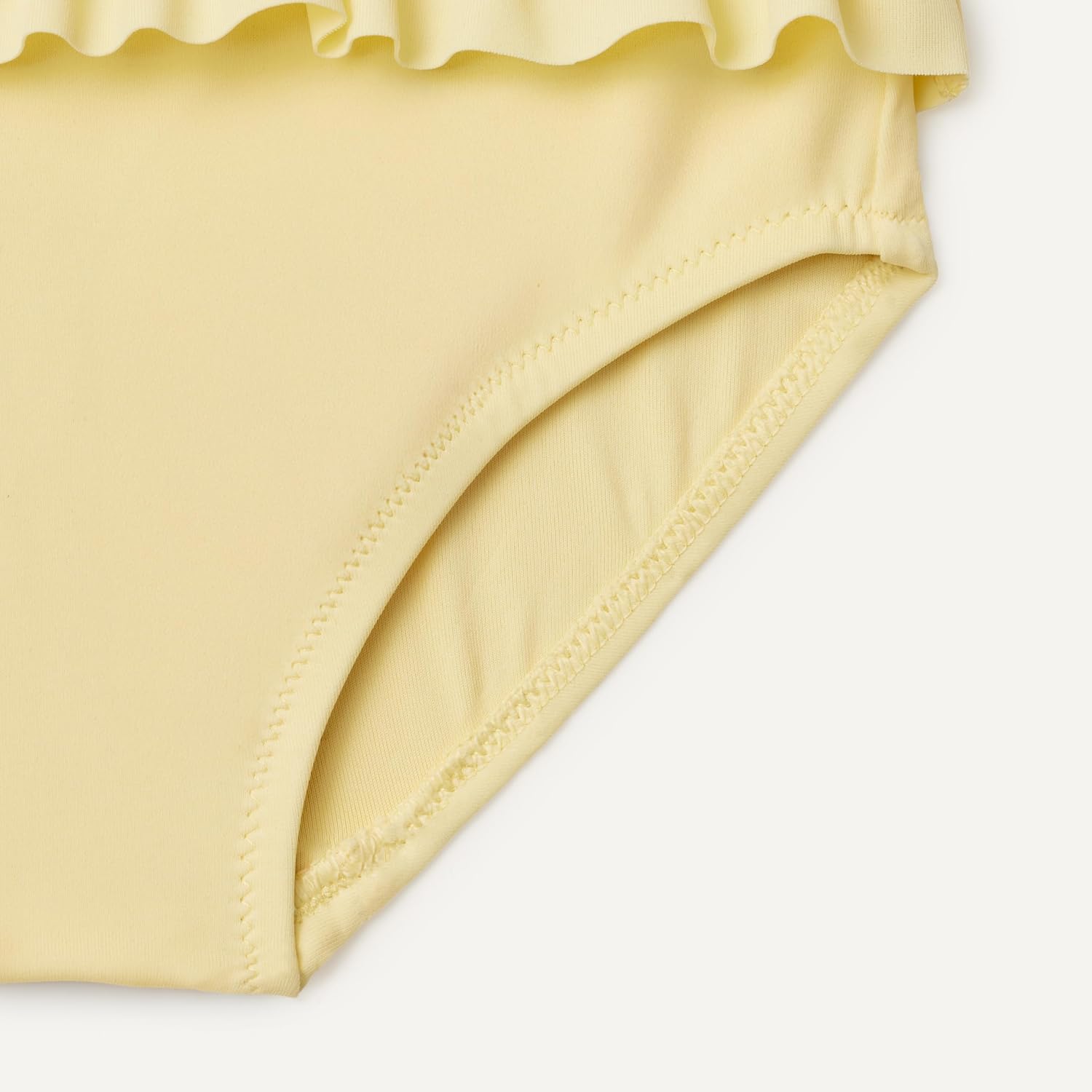 Detalle de Amazon Essentials Fille Bikini deux pièces à volants : confort et maintien pour la baignade