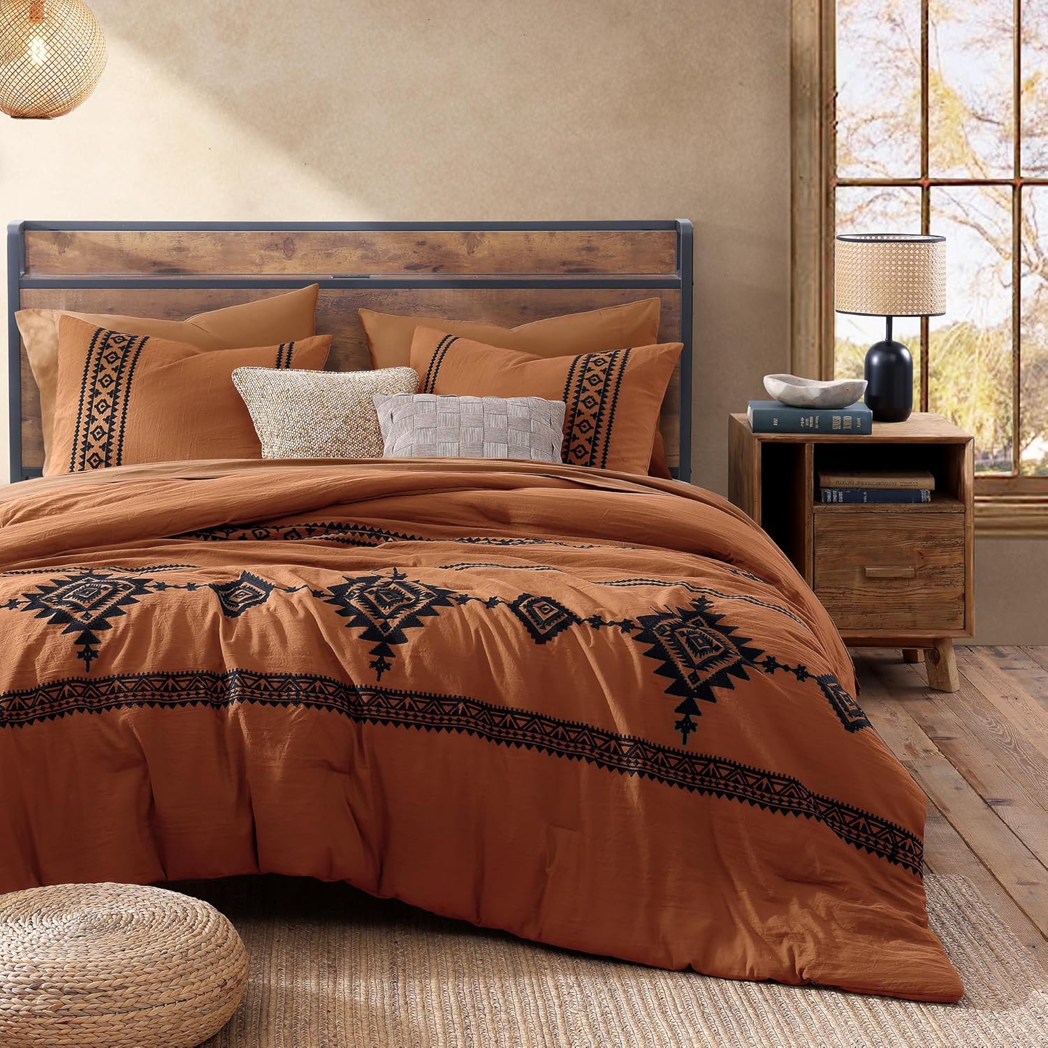 Thumbnail 1 de MaiRêve Embroidery Comforter Set (Burnt Orange) — Boho Farmhouse Western Queen Bed in a Bag, 7-Piece