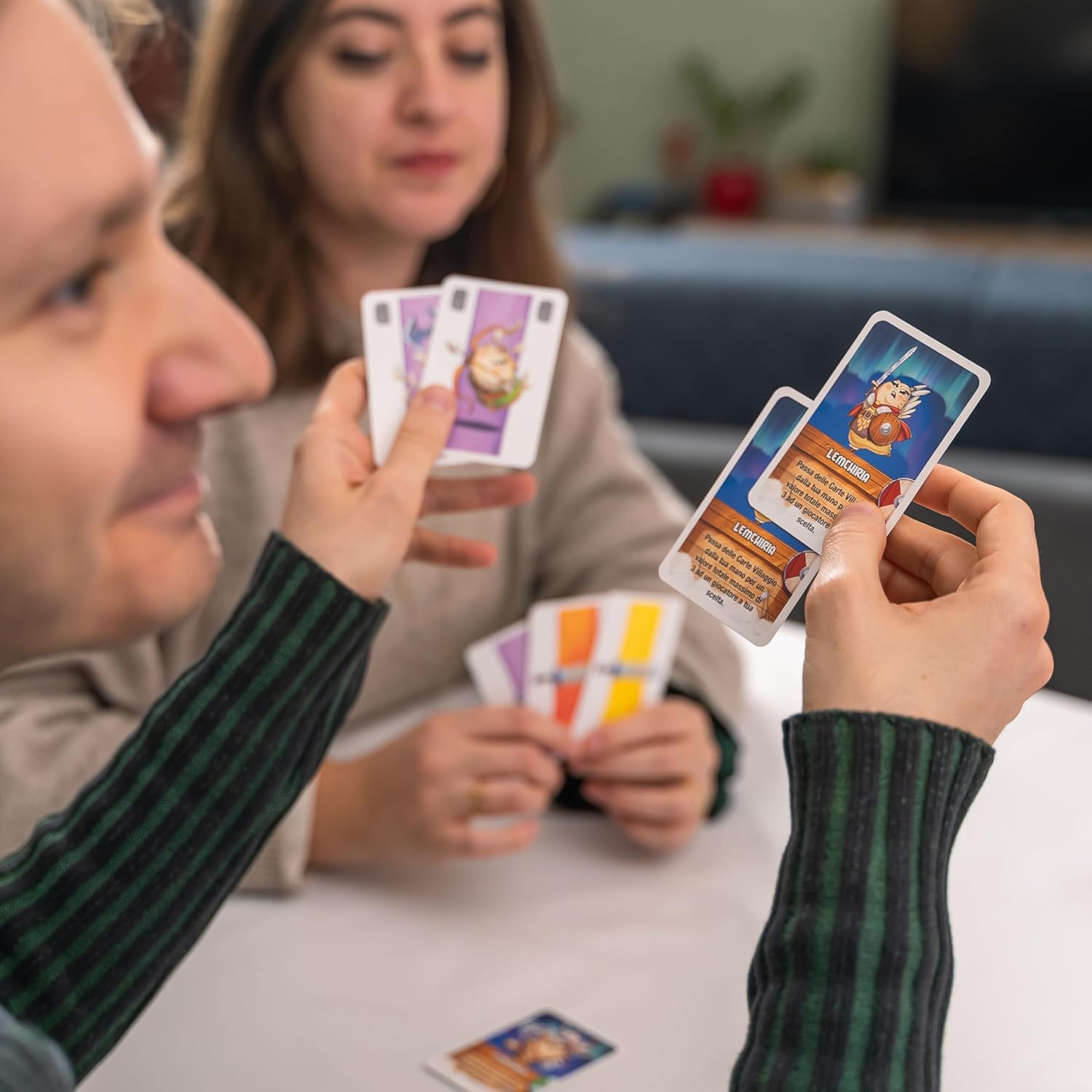 Thumbnail 3 de Red Glove RG2071 Valhalla Lemmings – gioco da tavolo per 2-6 giocatori con 65 carte Lemmings e 44 carte Leggenda