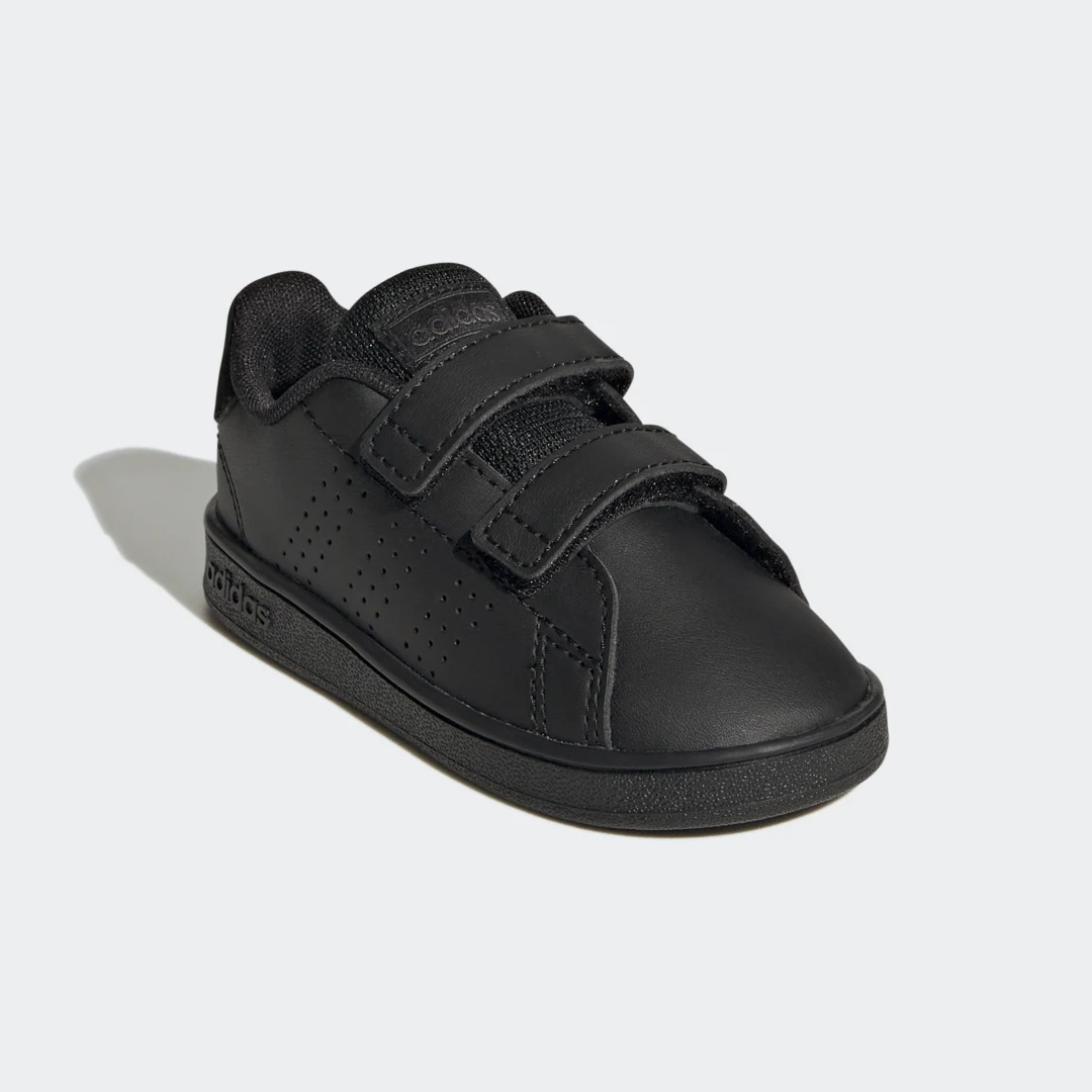 Detalle 2 de Zapatilla Advantage Lifestyle Court Two Hook-and-Loop de Adidas: estilo y ajuste rápido en negro