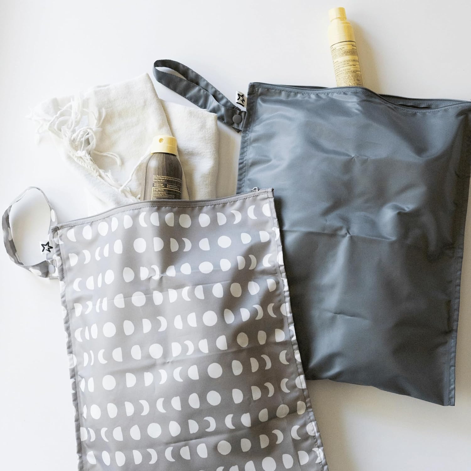 Thumbnail 1 de Tiny Twinkle Luna Mess Proof Wet Bags, 2-Pack Waterproof Reusable Bags