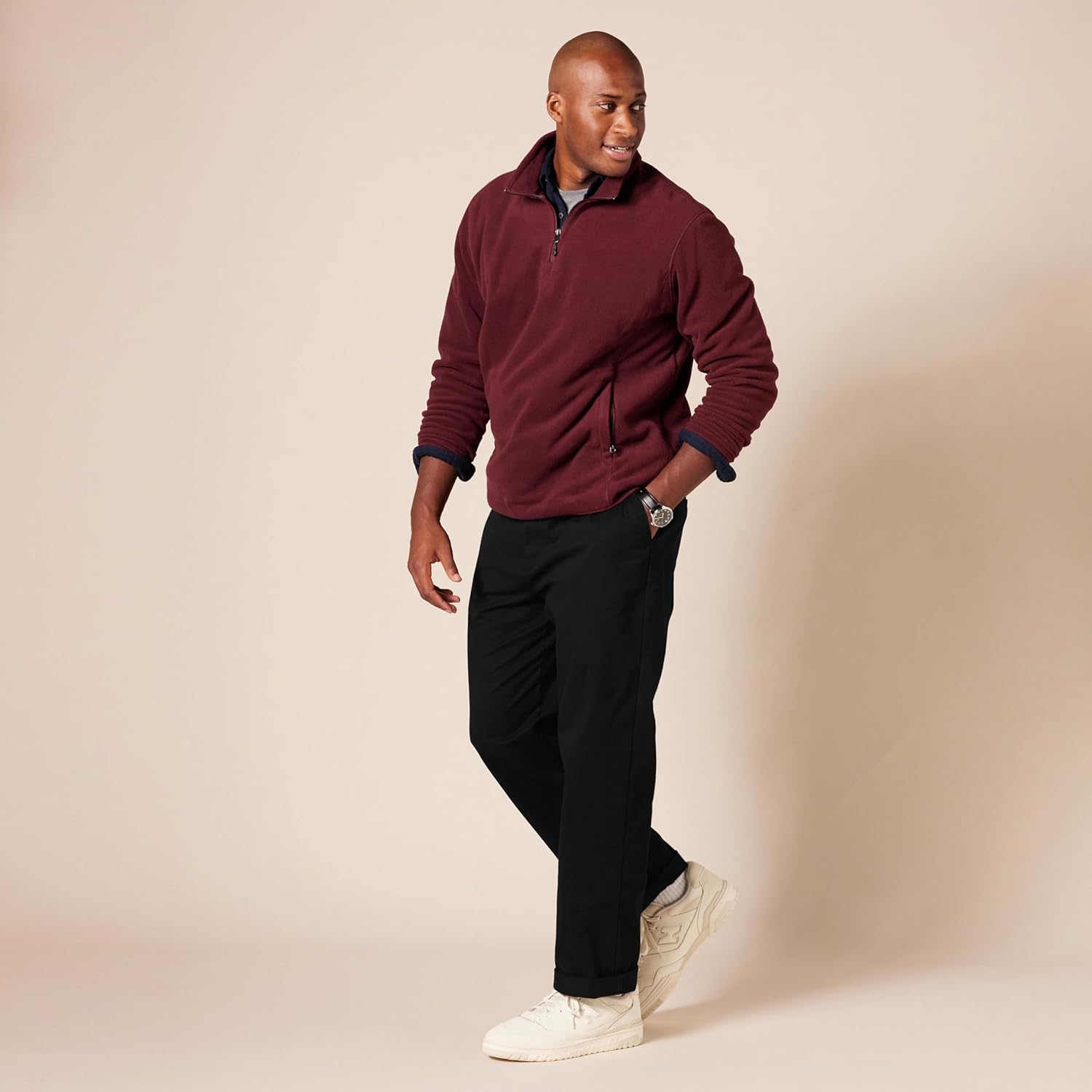 Thumbnail 5 de Amazon Essentials men’s classic-fit wrinkle-resistant flat-front chino trousers (big & tall available)