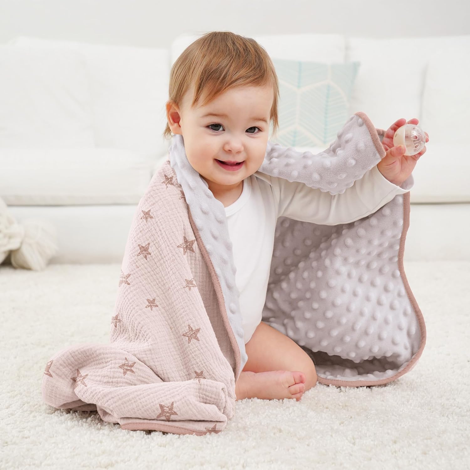 Detalle 2 de Susurration Baby Blanket for Unisex - Pink Star 75x100 cm