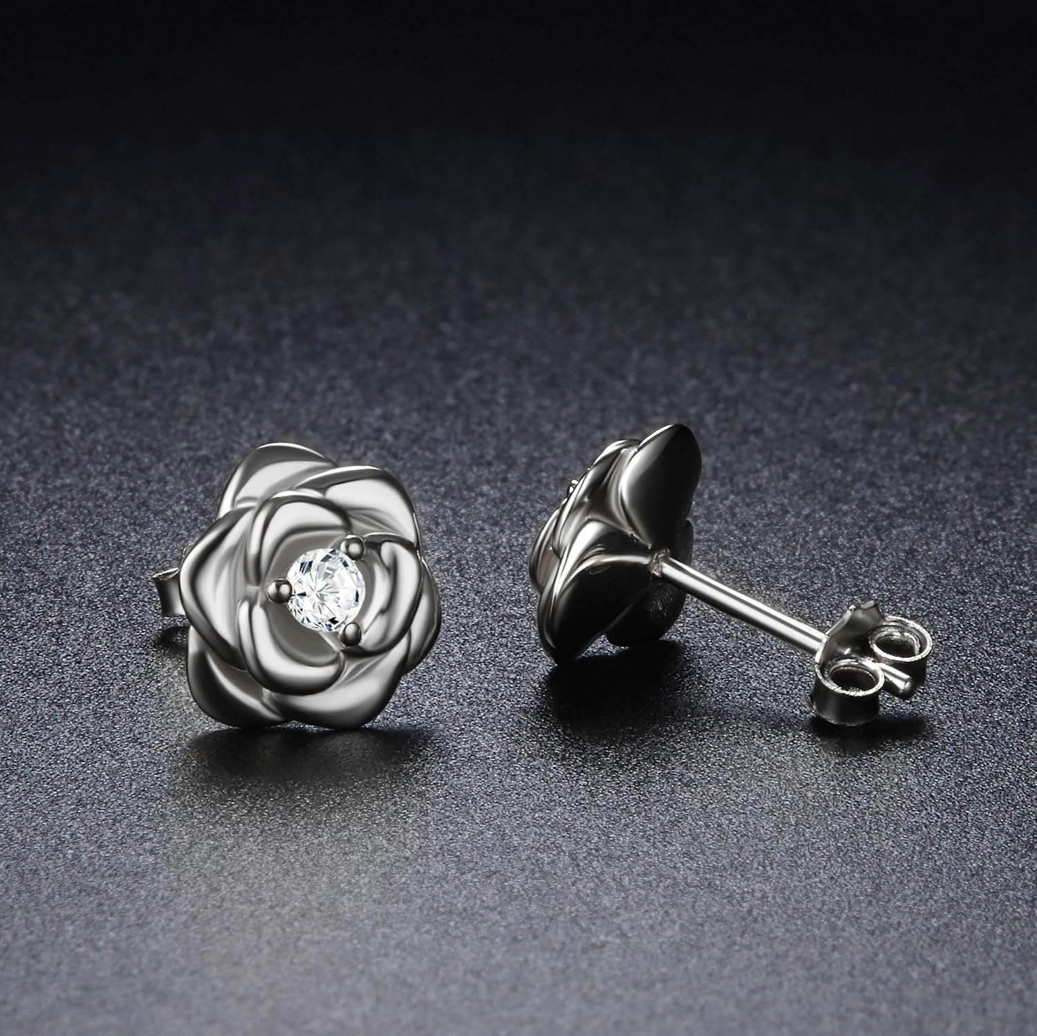 Detalle de JeweBella kleine Rosen-Ohrstecker aus Silber 925 mit 5A+ Zirkonia – hypoallergen für Damen & Mädchen