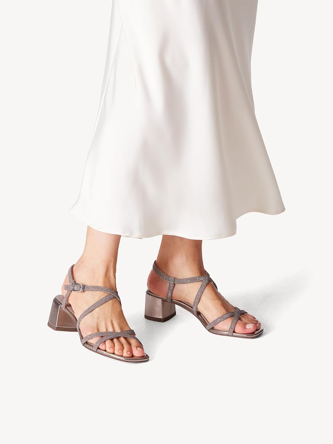 Thumbnail 1 de Tamaris Sandalette 1-28204-42 weit – komfortabler Blockabsatz mit TOUCH-IT Technologie