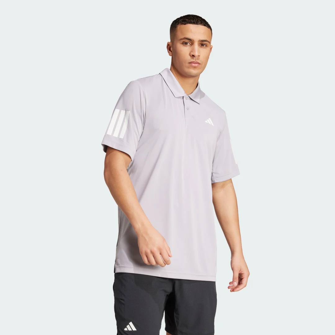 Detalle de Polo Club Tennis 3 bandas de Adidas – Gris