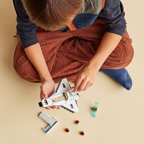 Detalle de LEGO Creator 3 in 1 Space Shuttle 31134: 3 Builds in One Set for Ages 6+