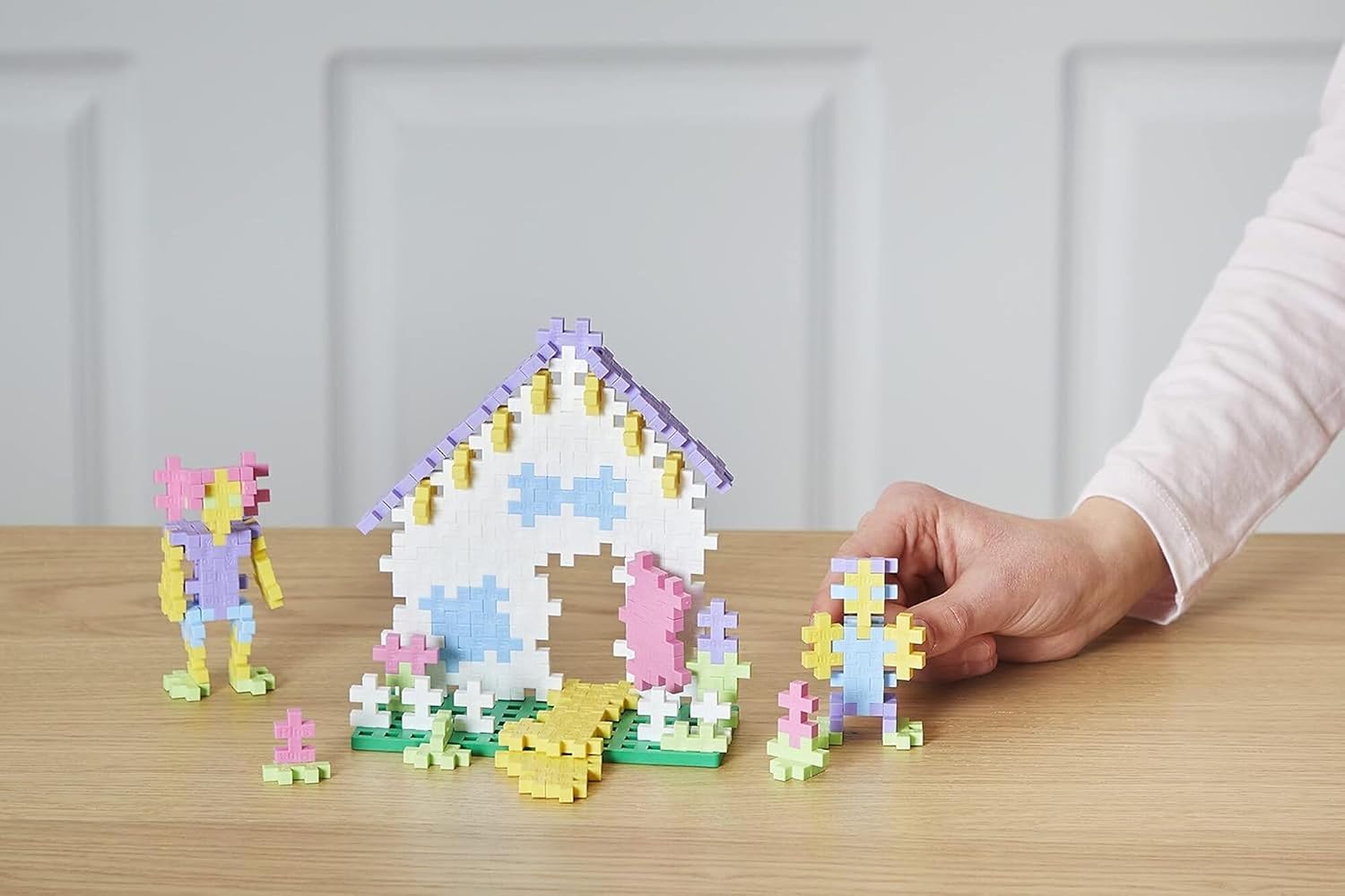 Detalle 2 de PLUS PLUS Building Blocks Toy (240 pcs) pastel creative STEM play for ages 5+